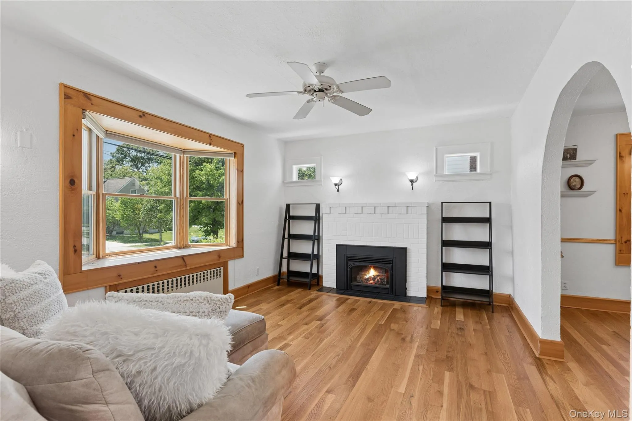 1749 Commonwealth Avenue, Hempstead, NY, 3 Bedrooms Bedrooms, 8 Rooms Rooms,2 BathroomsBathrooms,Residential,For Rent,Commonwealth,0,994148 1749 Commonwealth Avenue, Hempstead, NY, 3 Bedrooms Bedrooms, 8 Rooms Rooms,2 BathroomsBathrooms,Residential,For Rent,Commonwealth,0,994148