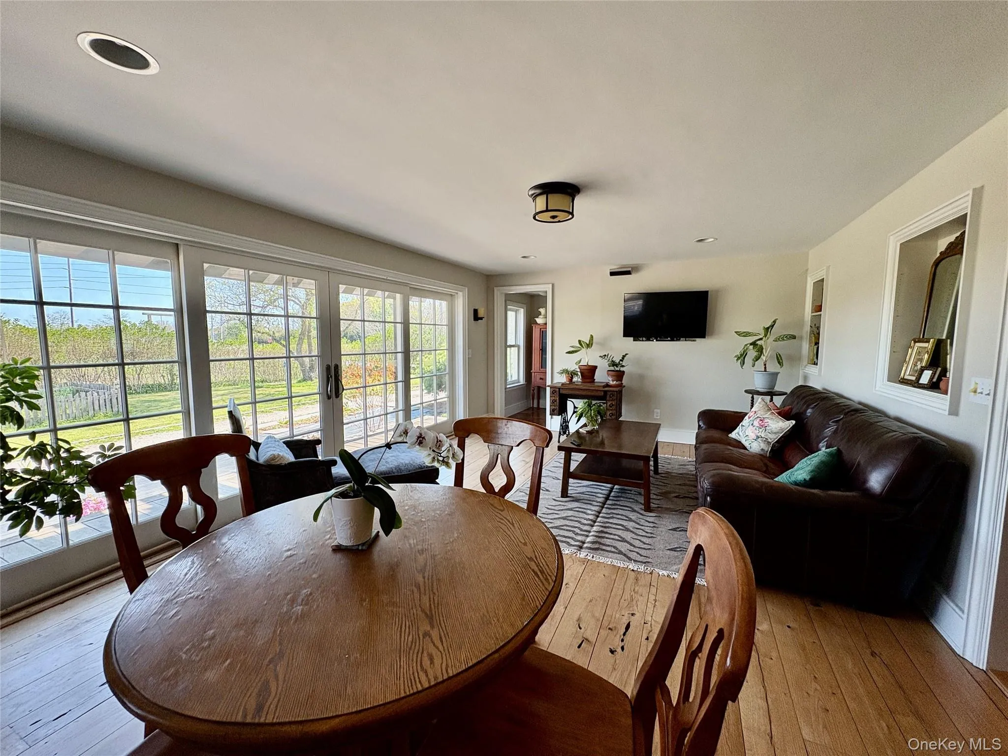 184 Twomey Avenue, Riverhead, NY, 3 Bedrooms Bedrooms, 8 Rooms Rooms,2 BathroomsBathrooms,Residential Lease,For Rent,Twomey,0,994196 184 Twomey Avenue, Riverhead, NY, 3 Bedrooms Bedrooms, 8 Rooms Rooms,2 BathroomsBathrooms,Residential Lease,For Rent,Twomey,0,994196