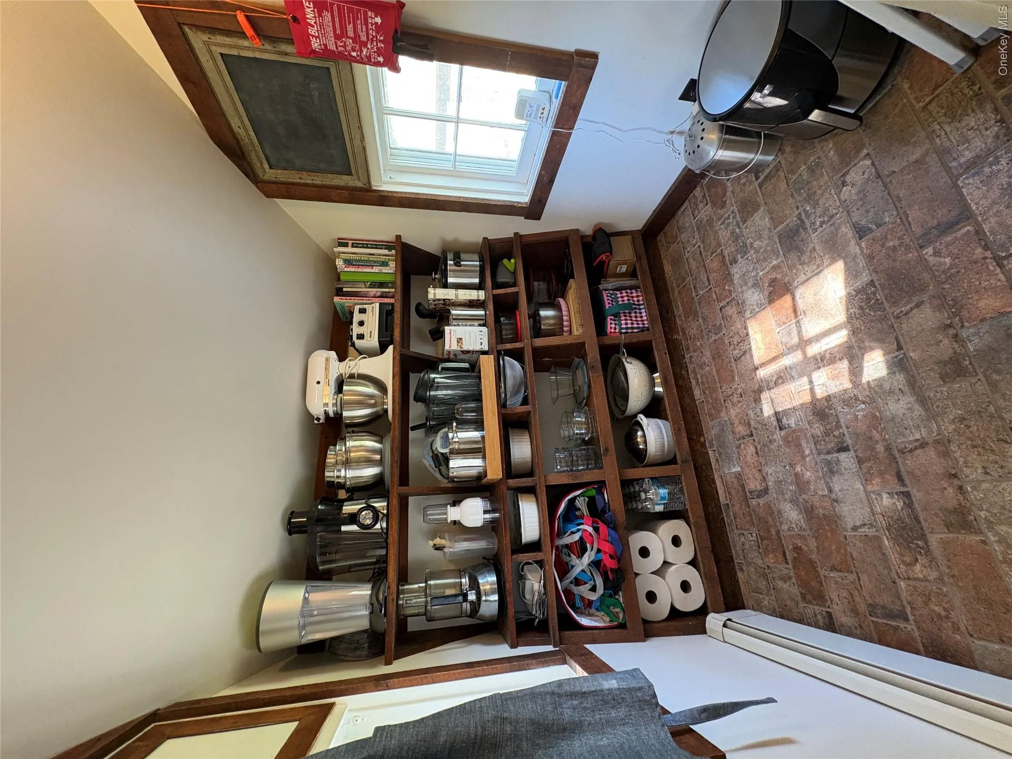 184 Twomey Avenue, Riverhead, NY, 3 Bedrooms Bedrooms, 8 Rooms Rooms,2 BathroomsBathrooms,Residential Lease,For Rent,Twomey,0,994196 184 Twomey Avenue, Riverhead, NY, 3 Bedrooms Bedrooms, 8 Rooms Rooms,2 BathroomsBathrooms,Residential Lease,For Rent,Twomey,0,994196