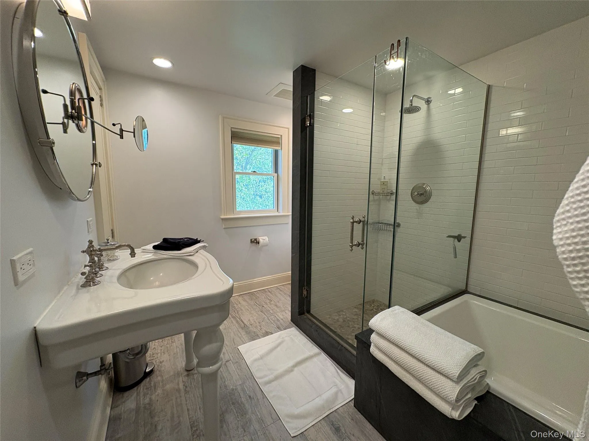 184 Twomey Avenue, Riverhead, NY, 3 Bedrooms Bedrooms, 8 Rooms Rooms,2 BathroomsBathrooms,Residential Lease,For Rent,Twomey,0,994196 184 Twomey Avenue, Riverhead, NY, 3 Bedrooms Bedrooms, 8 Rooms Rooms,2 BathroomsBathrooms,Residential Lease,For Rent,Twomey,0,994196
