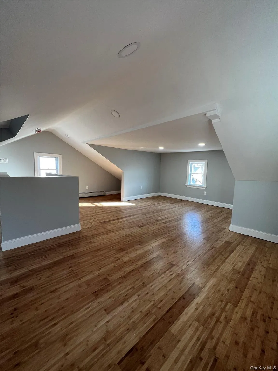 24030 141st Avenue, New York, NY, 3 Bedrooms Bedrooms, 4 Rooms Rooms,1 BathroomBathrooms,Residential Lease,For Rent,141st,0,994206 24030 141st Avenue, New York, NY, 3 Bedrooms Bedrooms, 4 Rooms Rooms,1 BathroomBathrooms,Residential Lease,For Rent,141st,0,994206