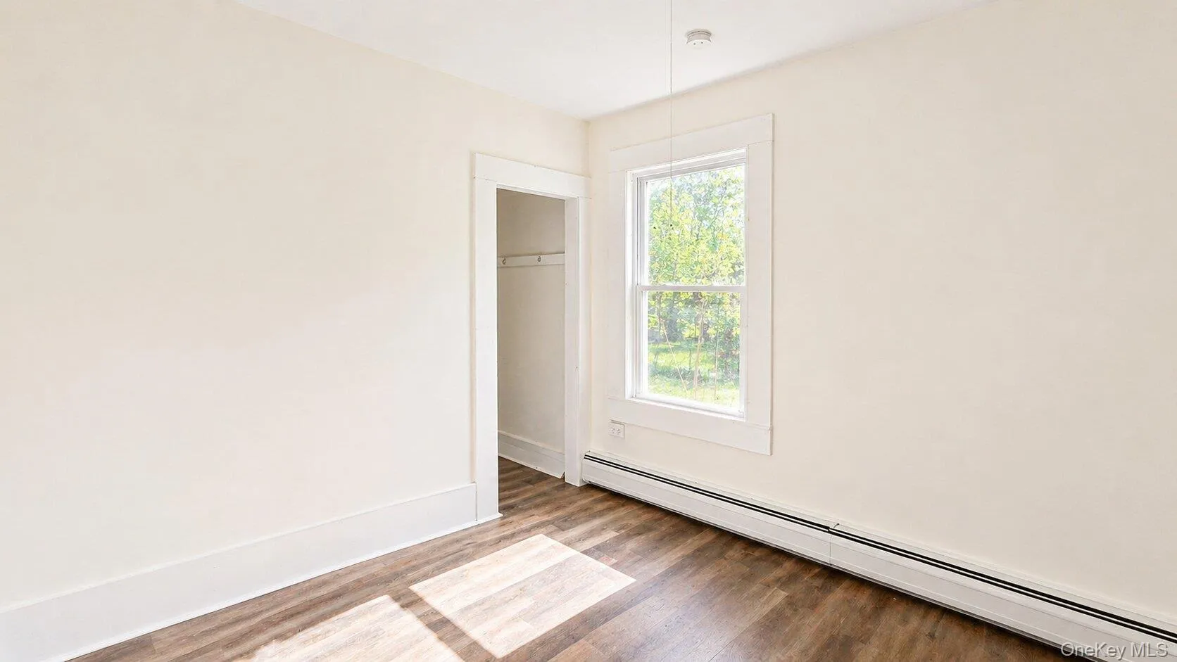 50 Parker Avenue, Poughkeepsie, NY, 3 Bedrooms Bedrooms, 5 Rooms Rooms,1 BathroomBathrooms,Residential Lease,For Rent,Parker,0,994221 50 Parker Avenue, Poughkeepsie, NY, 3 Bedrooms Bedrooms, 5 Rooms Rooms,1 BathroomBathrooms,Residential Lease,For Rent,Parker,0,994221