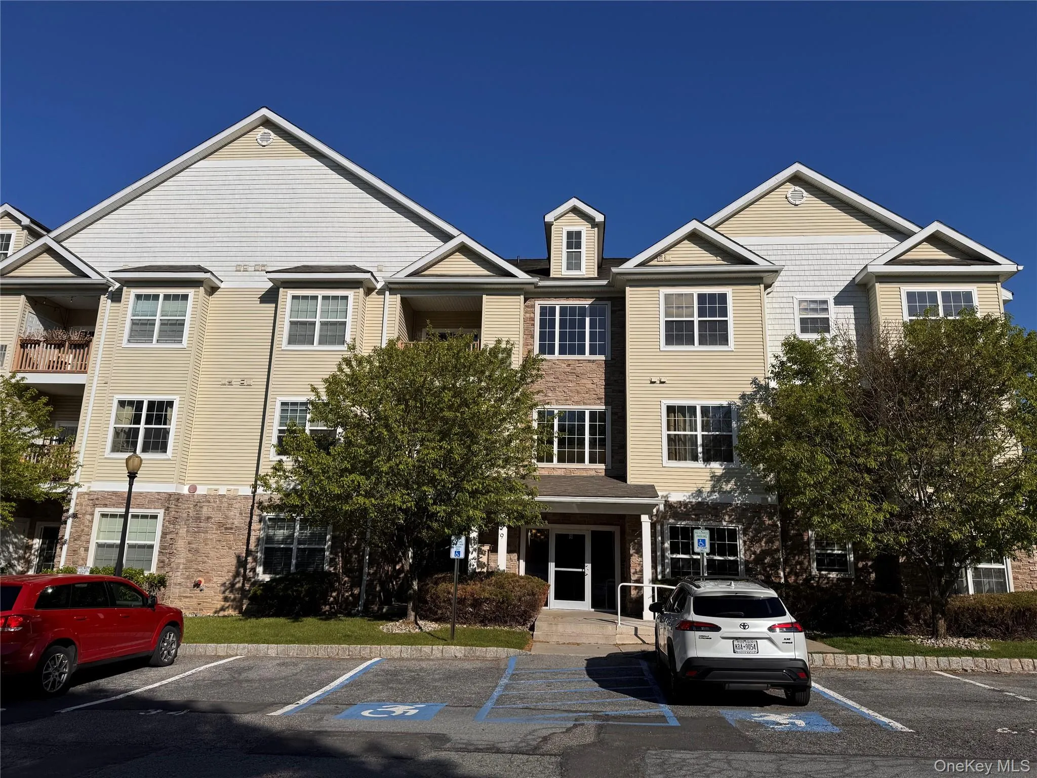 935 Tower Ridge Circle, Middletown, NY, 1 Bedroom Bedrooms, 4 Rooms Rooms,1 BathroomBathrooms,Residential Lease,For Rent,Tower Ridge,0,994228 935 Tower Ridge Circle, Middletown, NY, 1 Bedroom Bedrooms, 4 Rooms Rooms,1 BathroomBathrooms,Residential Lease,For Rent,Tower Ridge,0,994228