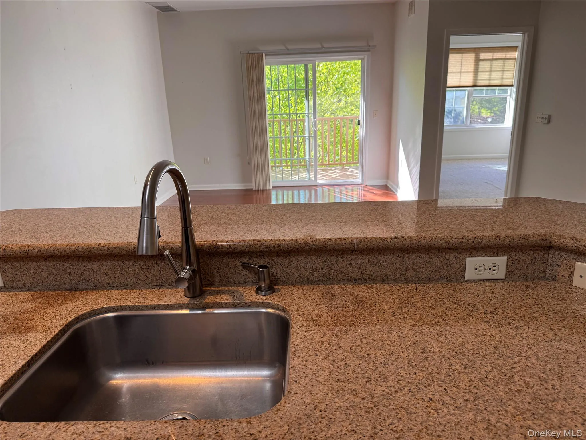 935 Tower Ridge Circle, Middletown, NY, 1 Bedroom Bedrooms, 4 Rooms Rooms,1 BathroomBathrooms,Residential Lease,For Rent,Tower Ridge,0,994228 935 Tower Ridge Circle, Middletown, NY, 1 Bedroom Bedrooms, 4 Rooms Rooms,1 BathroomBathrooms,Residential Lease,For Rent,Tower Ridge,0,994228