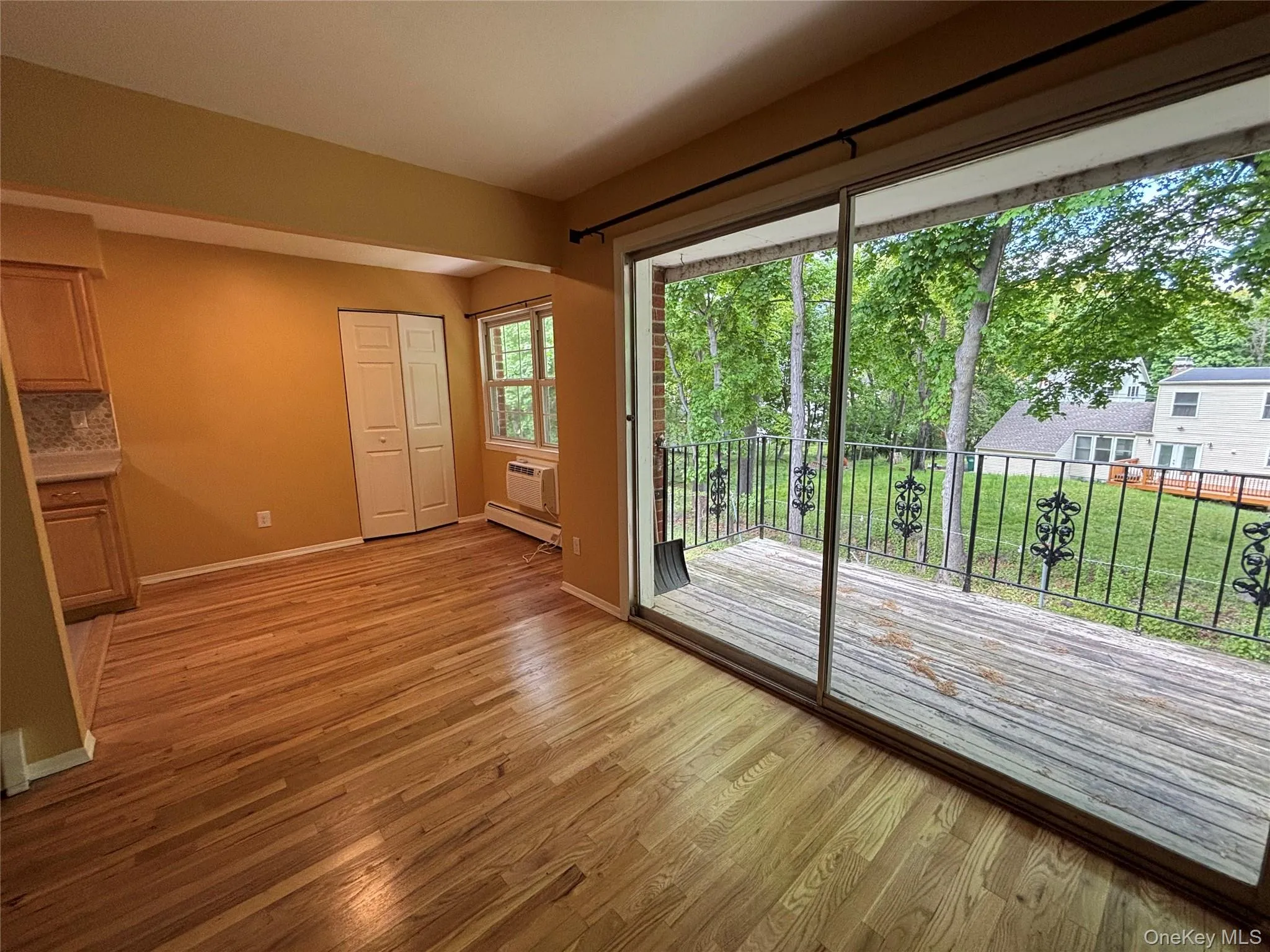 1 Colonial Road, Beacon, NY, 1 Bedroom Bedrooms, 5 Rooms Rooms,1 BathroomBathrooms,Residential Lease,For Rent,Colonial,0,994239 1 Colonial Road, Beacon, NY, 1 Bedroom Bedrooms, 5 Rooms Rooms,1 BathroomBathrooms,Residential Lease,For Rent,Colonial,0,994239