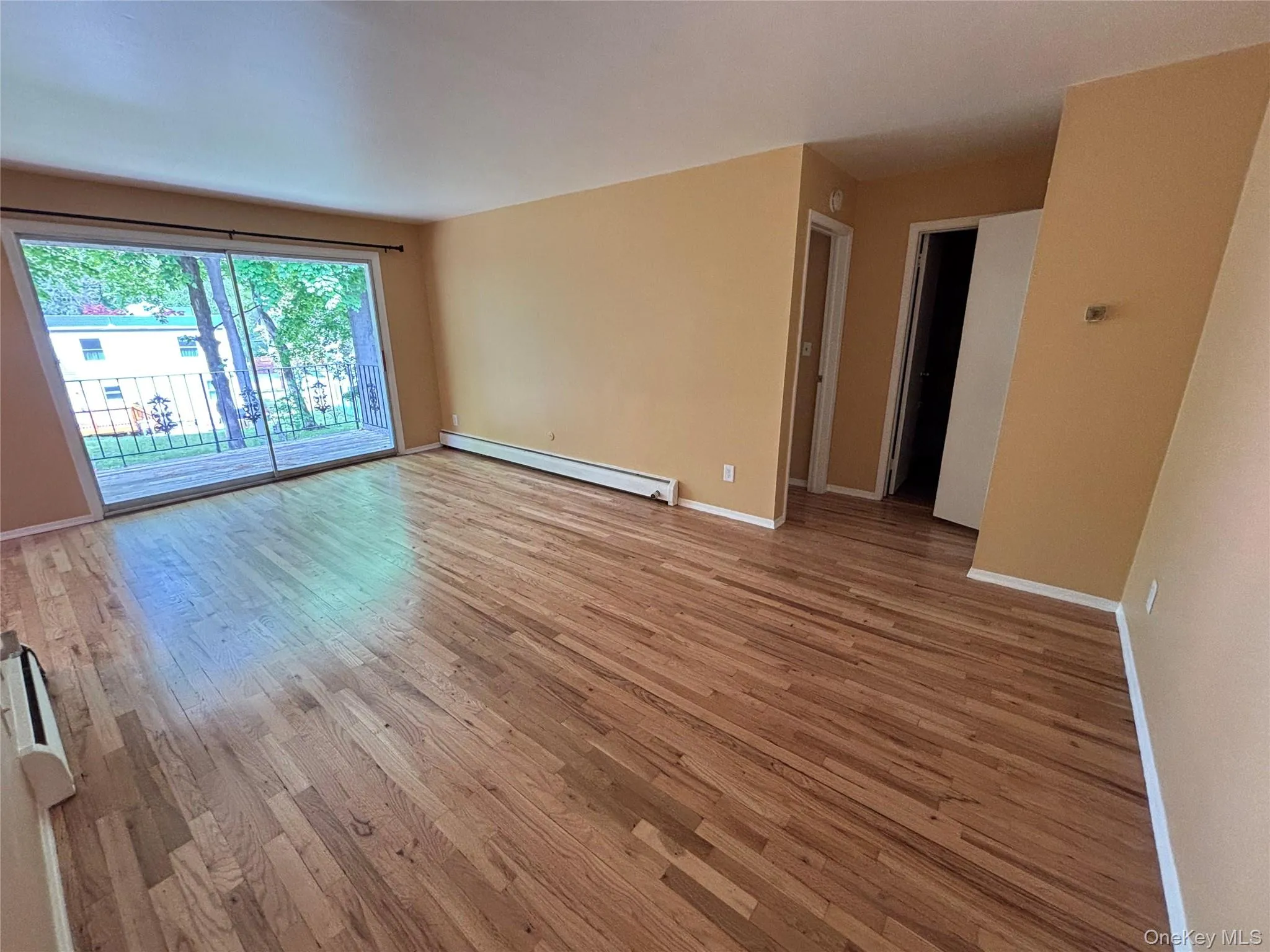 1 Colonial Road, Beacon, NY, 1 Bedroom Bedrooms, 5 Rooms Rooms,1 BathroomBathrooms,Residential Lease,For Rent,Colonial,0,994239 1 Colonial Road, Beacon, NY, 1 Bedroom Bedrooms, 5 Rooms Rooms,1 BathroomBathrooms,Residential Lease,For Rent,Colonial,0,994239