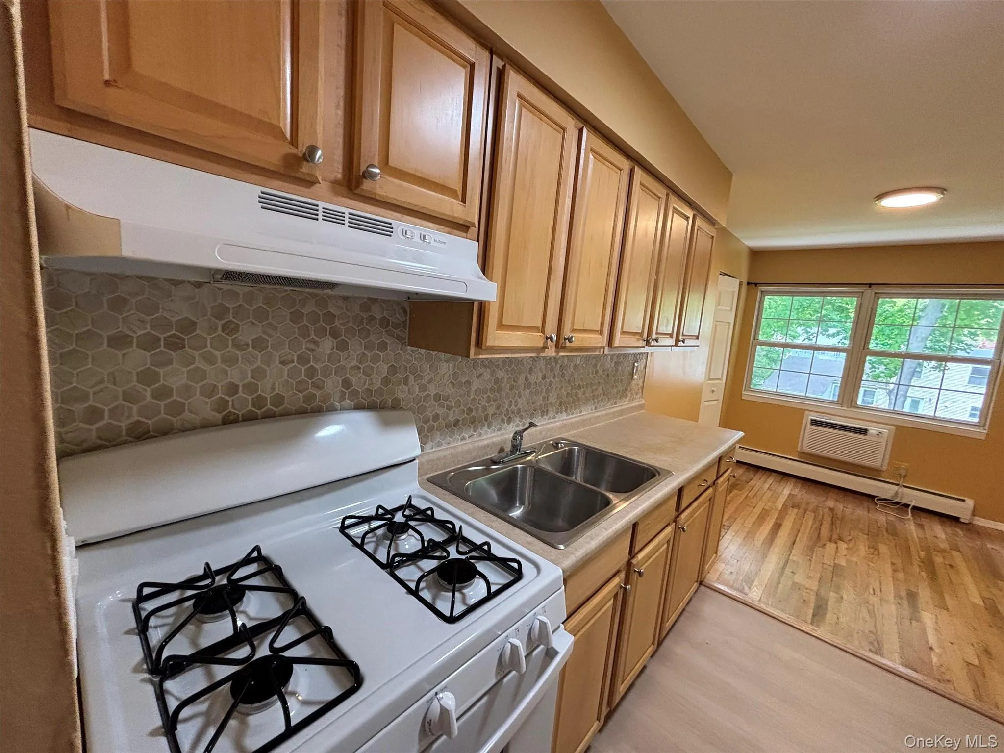 1 Colonial Road, Beacon, NY, 1 Bedroom Bedrooms, 5 Rooms Rooms,1 BathroomBathrooms,Residential Lease,For Rent,Colonial,0,994239 1 Colonial Road, Beacon, NY, 1 Bedroom Bedrooms, 5 Rooms Rooms,1 BathroomBathrooms,Residential Lease,For Rent,Colonial,0,994239