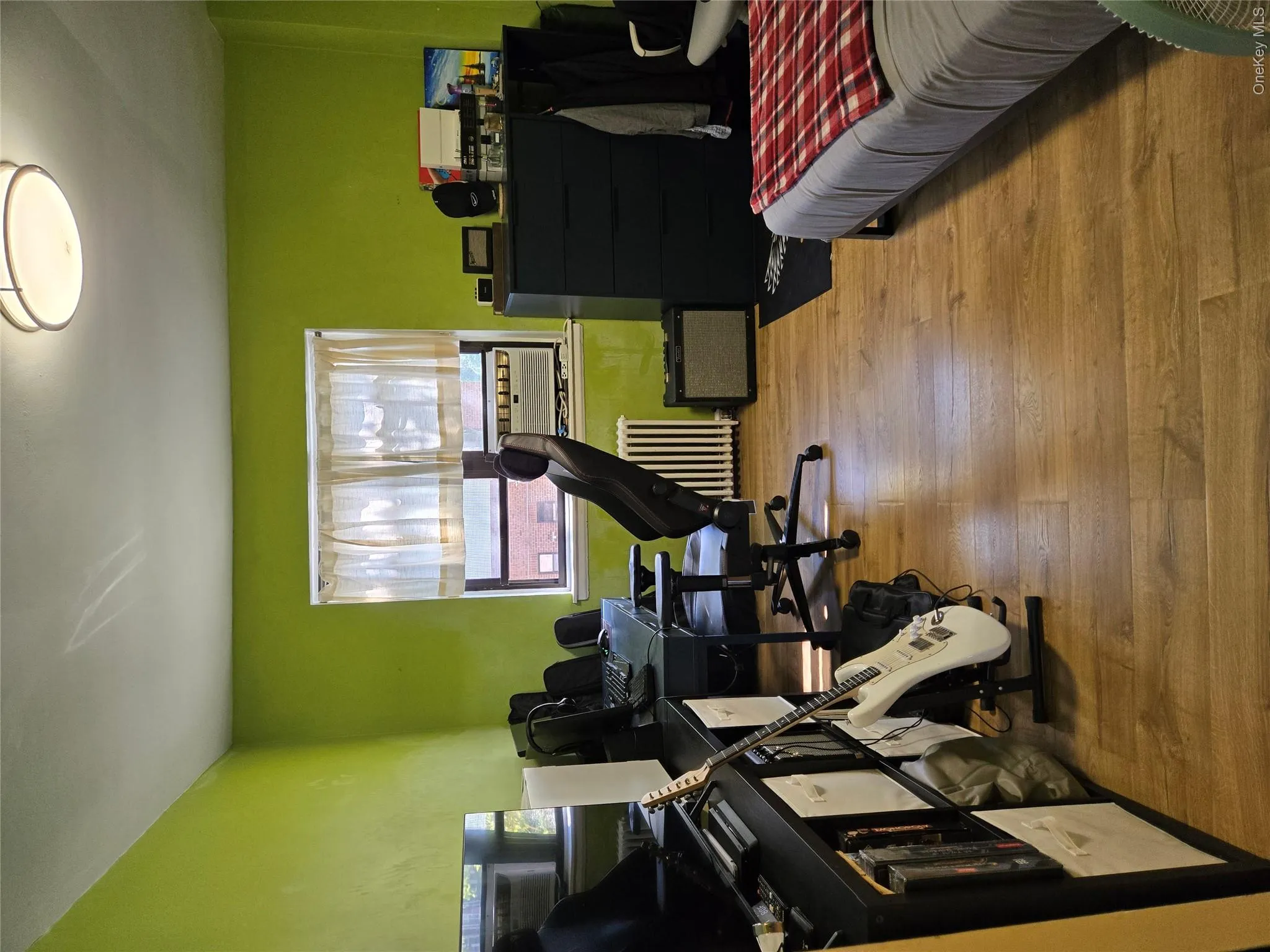 215-09 47th Avenue, New York, NY, 1 Bedroom Bedrooms, 4 Rooms Rooms,1 BathroomBathrooms,Residential,For Rent,47th,0,994247 215-09 47th Avenue, New York, NY, 1 Bedroom Bedrooms, 4 Rooms Rooms,1 BathroomBathrooms,Residential,For Rent,47th,0,994247