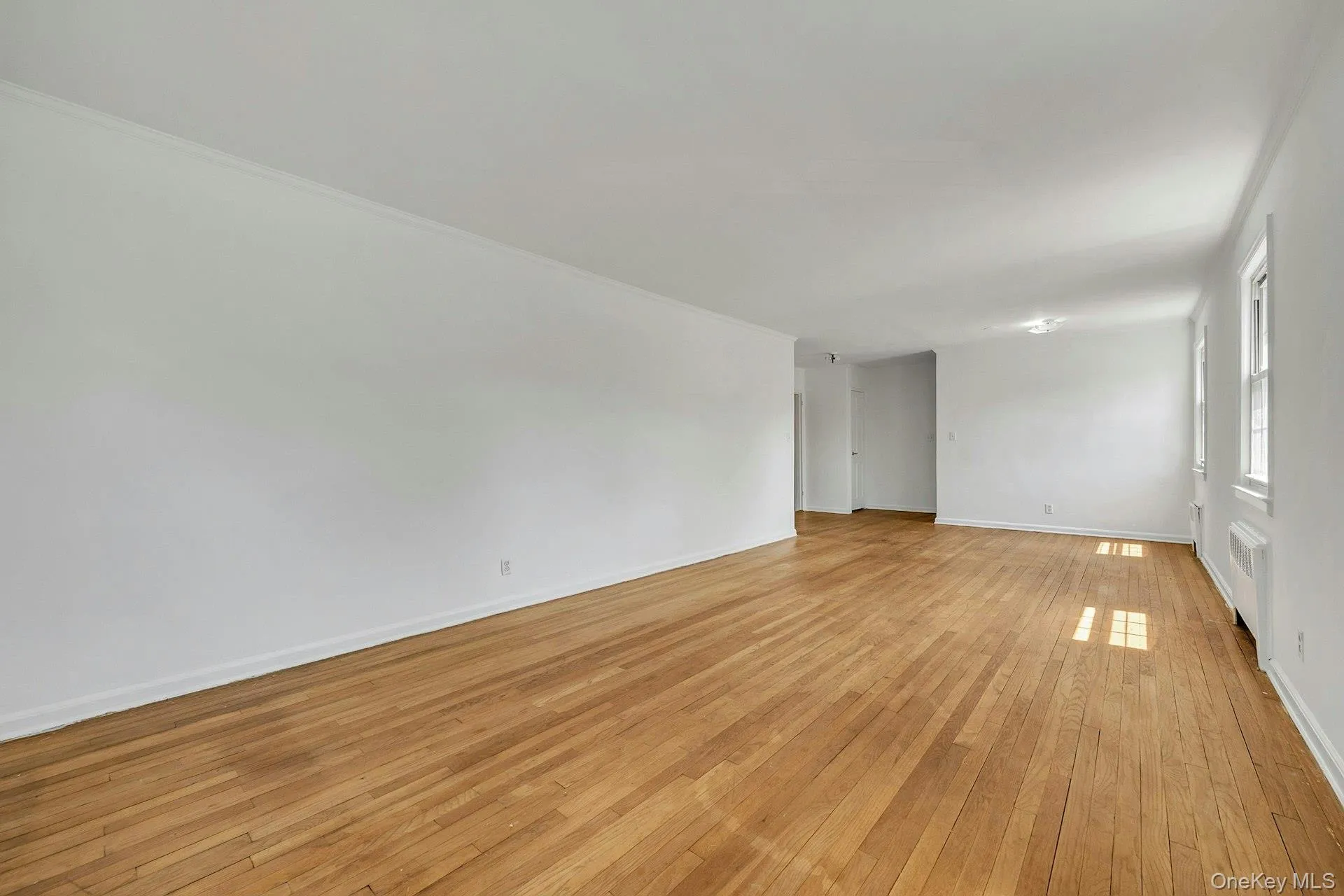 45 Robins Crescent, New Rochelle, NY, 1 Bedroom Bedrooms, 3 Rooms Rooms,1 BathroomBathrooms,Residential,For Rent,Robins,0,994248 45 Robins Crescent, New Rochelle, NY, 1 Bedroom Bedrooms, 3 Rooms Rooms,1 BathroomBathrooms,Residential,For Rent,Robins,0,994248