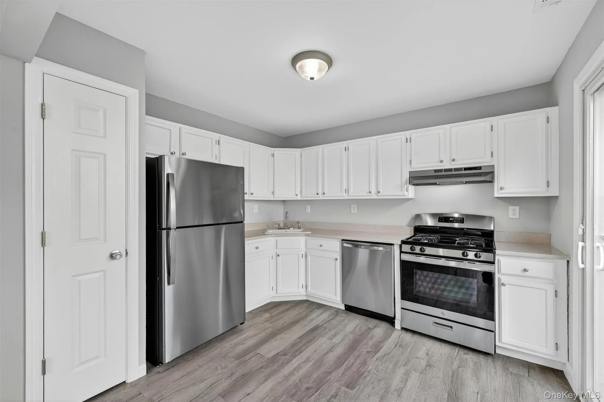 2722 Whispering Hills, Chester Town, NY, 3 Bedrooms Bedrooms, 6 Rooms Rooms,2 BathroomsBathrooms,Residential,For Rent,Whispering,0,994269 2722 Whispering Hills, Chester Town, NY, 3 Bedrooms Bedrooms, 6 Rooms Rooms,2 BathroomsBathrooms,Residential,For Rent,Whispering,0,994269