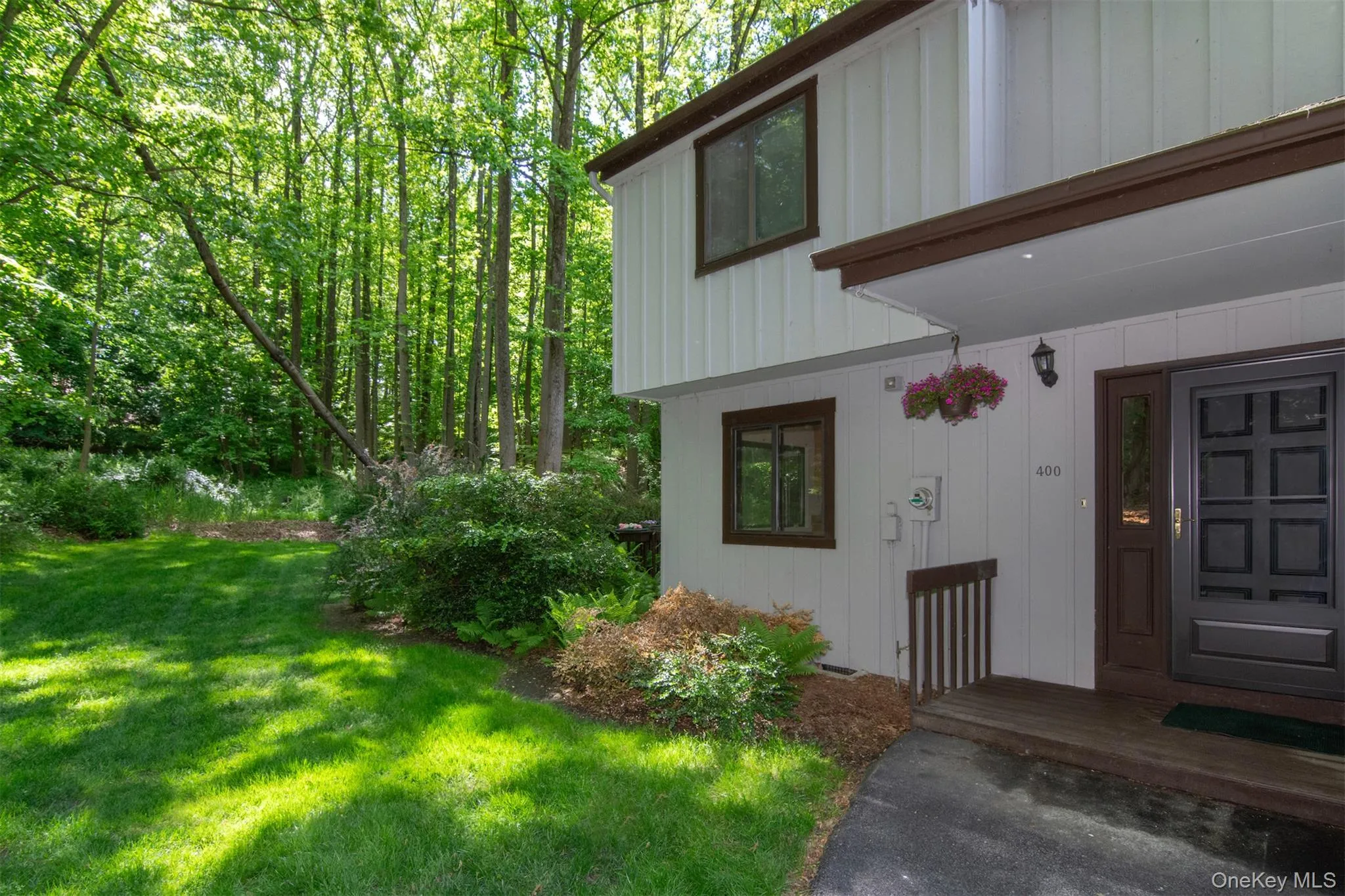 400 Birch Lane, Greenburgh, NY, 2 Bedrooms Bedrooms, 9 Rooms Rooms,2 BathroomsBathrooms,Residential,For Rent,Birch,0,KEY994274 400 Birch Lane, Greenburgh, NY, 2 Bedrooms Bedrooms, 9 Rooms Rooms,2 BathroomsBathrooms,Residential,For Rent,Birch,0,KEY994274