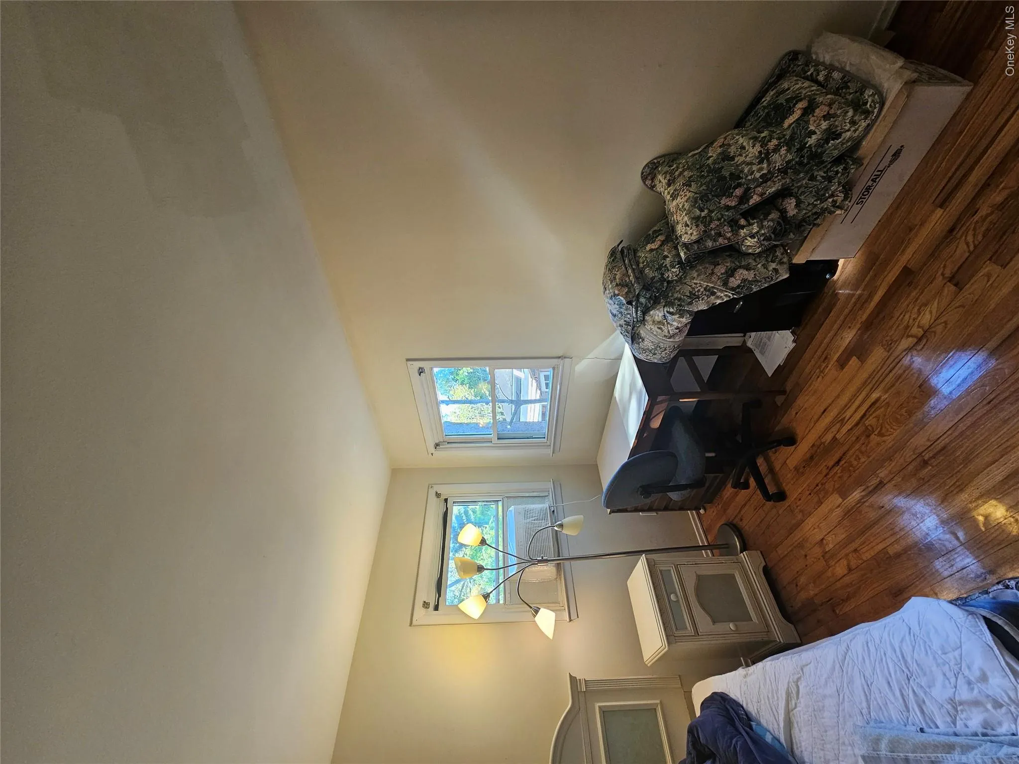 16 Ark Place, Huntington, NY, 3 Bedrooms Bedrooms, 5 Rooms Rooms,1 BathroomBathrooms,Residential Lease,For Rent,Ark,0,994285 16 Ark Place, Huntington, NY, 3 Bedrooms Bedrooms, 5 Rooms Rooms,1 BathroomBathrooms,Residential Lease,For Rent,Ark,0,994285