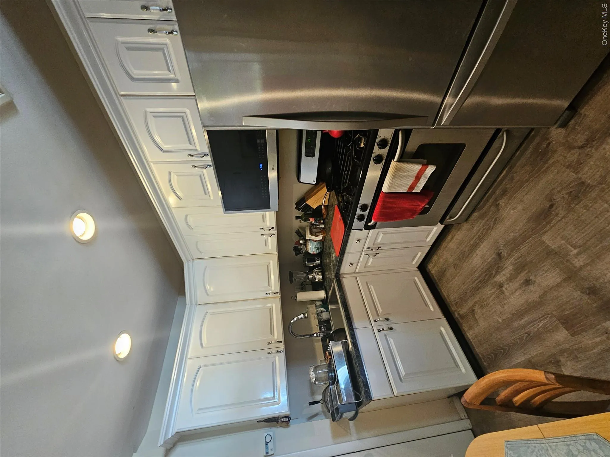 16 Ark Place, Huntington, NY, 3 Bedrooms Bedrooms, 5 Rooms Rooms,1 BathroomBathrooms,Residential Lease,For Rent,Ark,0,994285 16 Ark Place, Huntington, NY, 3 Bedrooms Bedrooms, 5 Rooms Rooms,1 BathroomBathrooms,Residential Lease,For Rent,Ark,0,994285