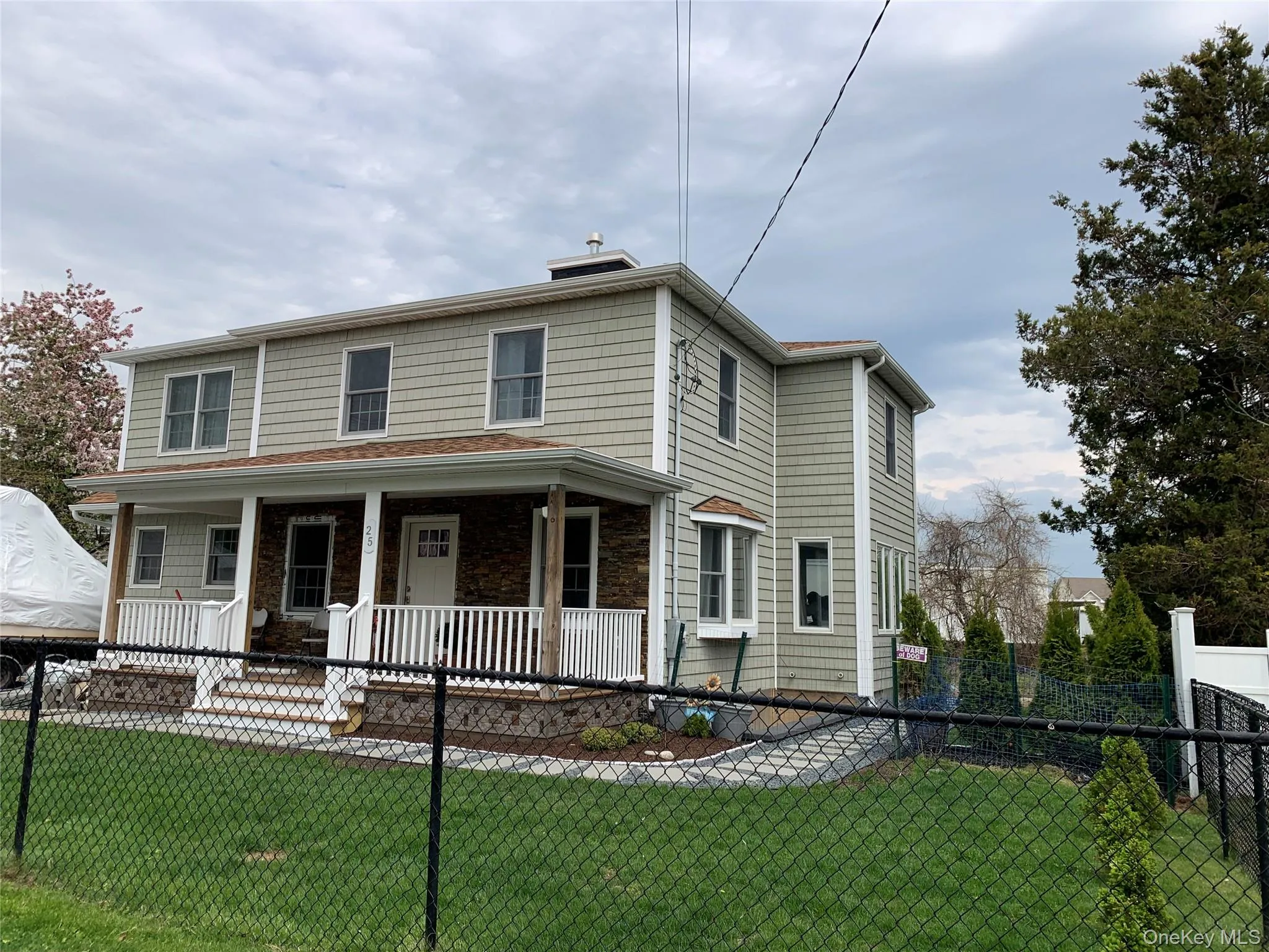 25 Baylawn Avenue, Babylon, NY, 3 Bedrooms Bedrooms, 7 Rooms Rooms,2 BathroomsBathrooms,Residential Lease,For Rent,Baylawn,0,994290 25 Baylawn Avenue, Babylon, NY, 3 Bedrooms Bedrooms, 7 Rooms Rooms,2 BathroomsBathrooms,Residential Lease,For Rent,Baylawn,0,994290