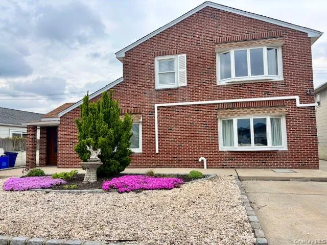 539 Park Avenue, Long Beach, NY, 3 Bedrooms Bedrooms, 7 Rooms Rooms,2 BathroomsBathrooms,Residential Lease,For Rent,Park,0,994324 539 Park Avenue, Long Beach, NY, 3 Bedrooms Bedrooms, 7 Rooms Rooms,2 BathroomsBathrooms,Residential Lease,For Rent,Park,0,994324