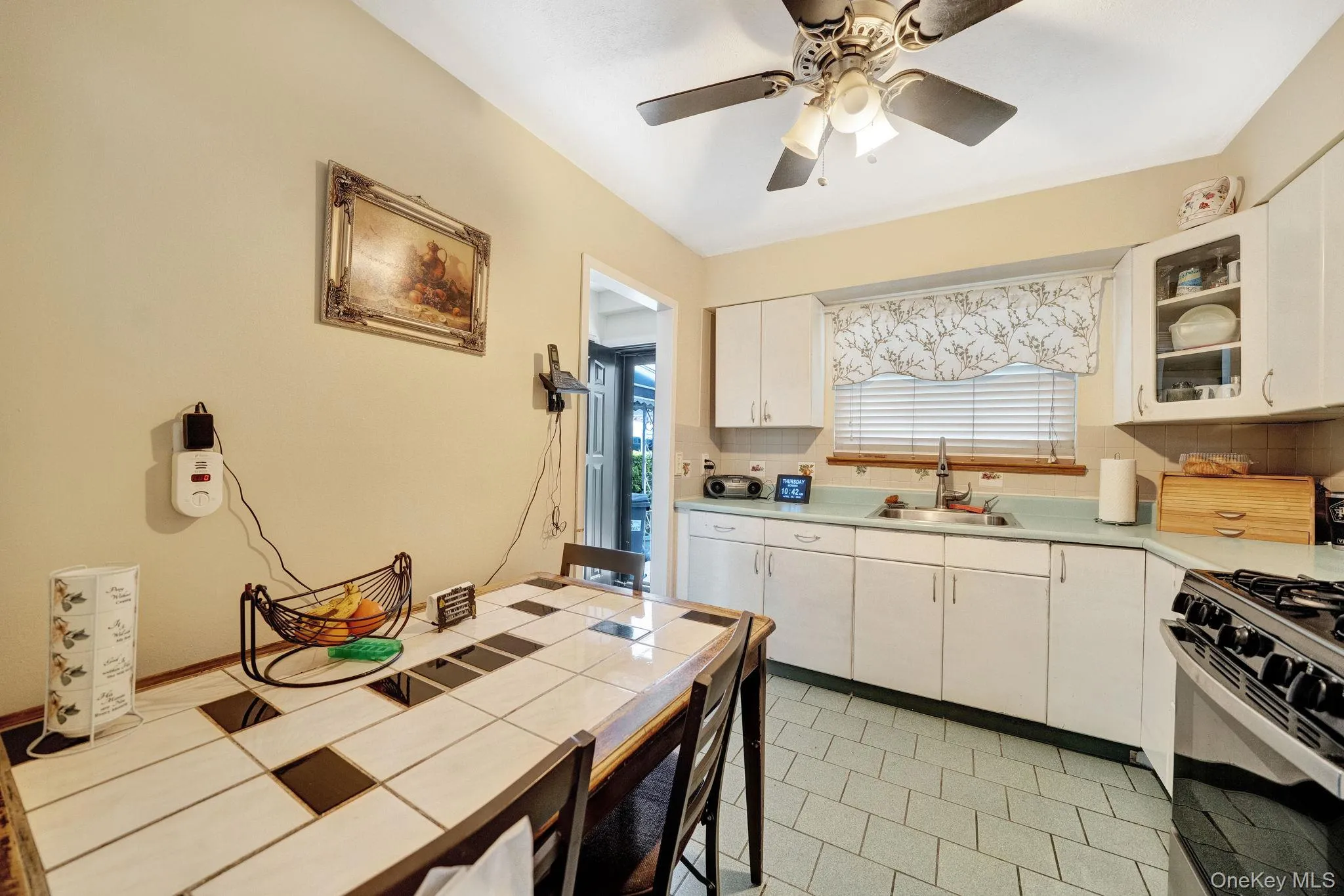 963 Schenck Avenue, New York, NY, 3 Bedrooms Bedrooms, 5 Rooms Rooms,1 BathroomBathrooms,Residential,For Rent,Schenck,0,994327 963 Schenck Avenue, New York, NY, 3 Bedrooms Bedrooms, 5 Rooms Rooms,1 BathroomBathrooms,Residential,For Rent,Schenck,0,994327