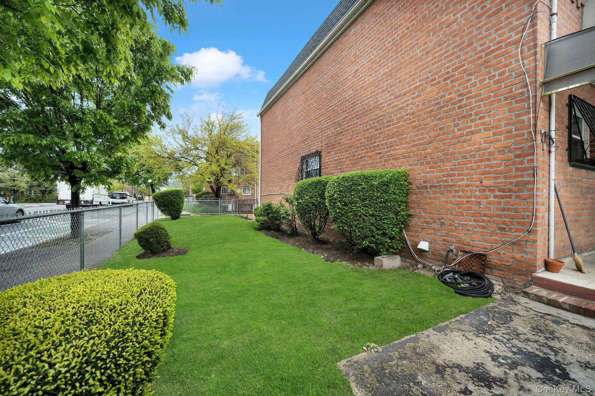 963 Schenck Avenue, New York, NY, 3 Bedrooms Bedrooms, 5 Rooms Rooms,1 BathroomBathrooms,Residential,For Rent,Schenck,0,994327 963 Schenck Avenue, New York, NY, 3 Bedrooms Bedrooms, 5 Rooms Rooms,1 BathroomBathrooms,Residential,For Rent,Schenck,0,994327