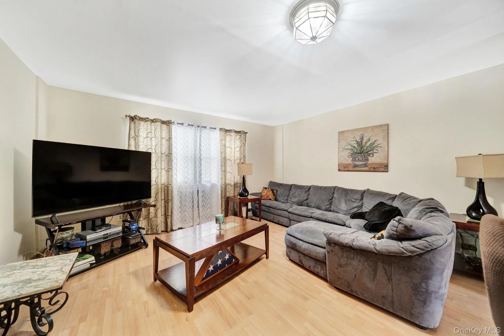963 Schenck Avenue, New York, NY, 3 Bedrooms Bedrooms, 5 Rooms Rooms,1 BathroomBathrooms,Residential,For Rent,Schenck,0,994327 963 Schenck Avenue, New York, NY, 3 Bedrooms Bedrooms, 5 Rooms Rooms,1 BathroomBathrooms,Residential,For Rent,Schenck,0,994327