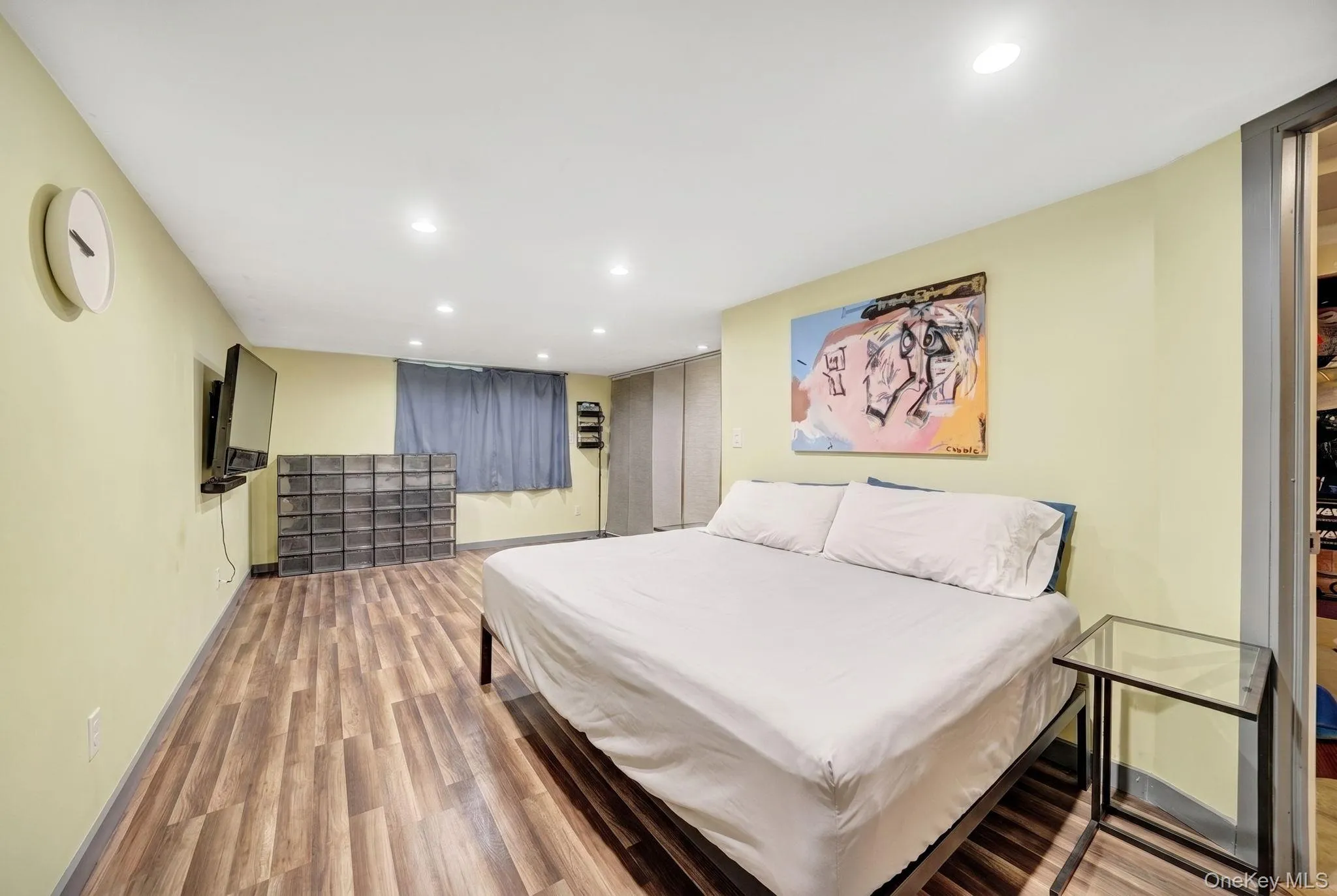 963 Schenck Avenue, New York, NY, 3 Bedrooms Bedrooms, 5 Rooms Rooms,1 BathroomBathrooms,Residential,For Rent,Schenck,0,994327 963 Schenck Avenue, New York, NY, 3 Bedrooms Bedrooms, 5 Rooms Rooms,1 BathroomBathrooms,Residential,For Rent,Schenck,0,994327