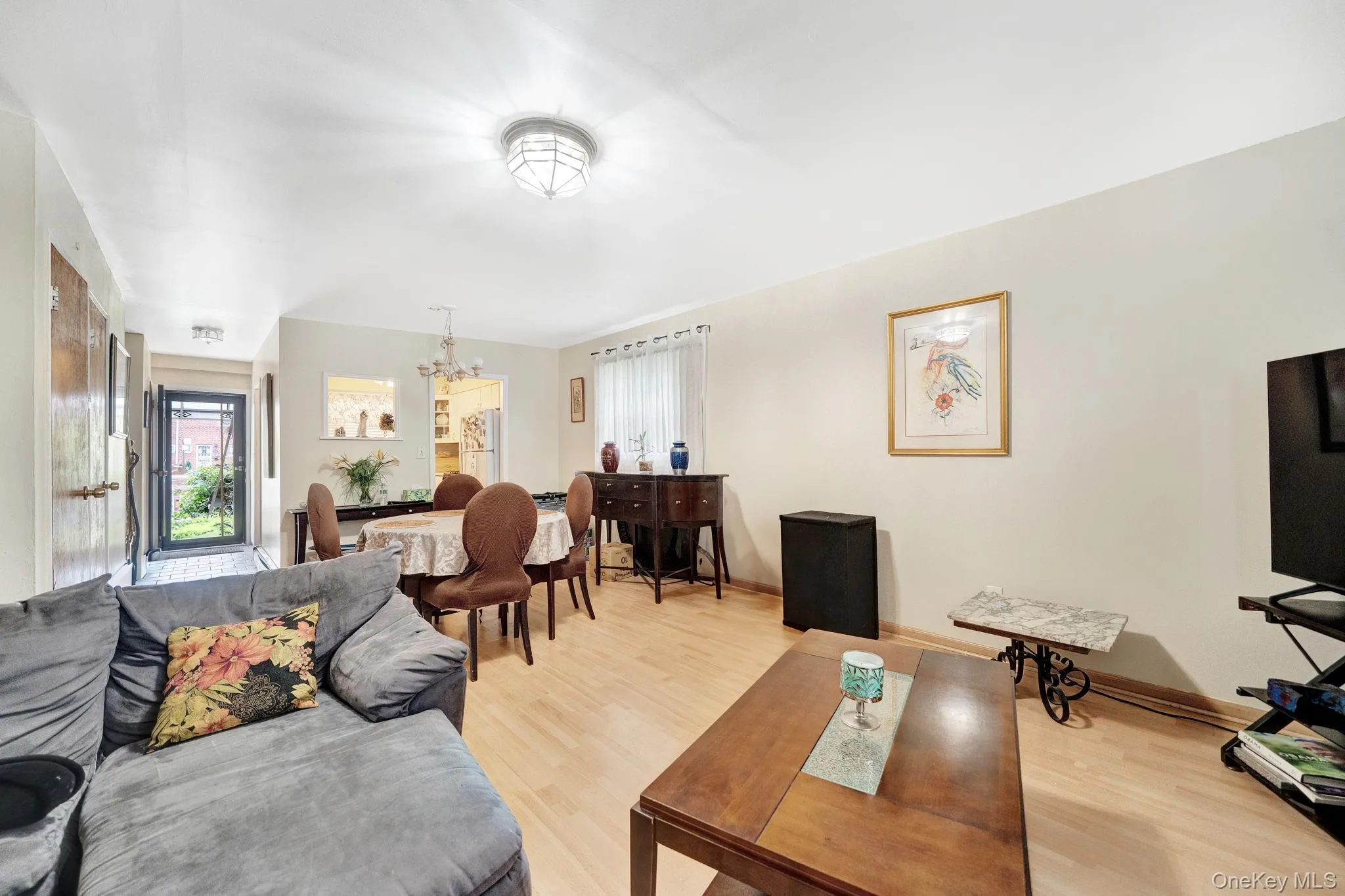 963 Schenck Avenue, New York, NY, 3 Bedrooms Bedrooms, 5 Rooms Rooms,1 BathroomBathrooms,Residential,For Rent,Schenck,0,994327 963 Schenck Avenue, New York, NY, 3 Bedrooms Bedrooms, 5 Rooms Rooms,1 BathroomBathrooms,Residential,For Rent,Schenck,0,994327