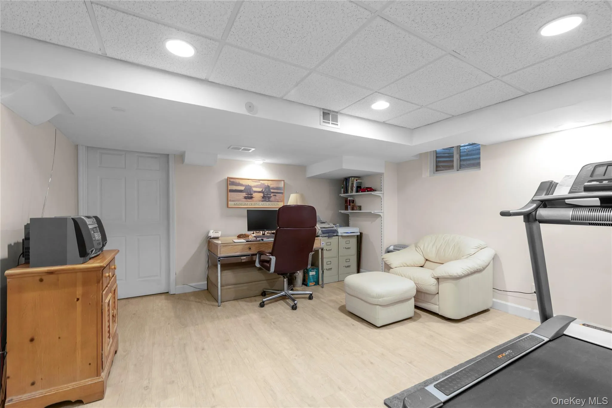 11 North Road, Oyster Bay, NY, 5 Bedrooms Bedrooms, 8 Rooms Rooms,4 BathroomsBathrooms,Residential Lease,For Rent,North,0,994330 11 North Road, Oyster Bay, NY, 5 Bedrooms Bedrooms, 8 Rooms Rooms,4 BathroomsBathrooms,Residential Lease,For Rent,North,0,994330