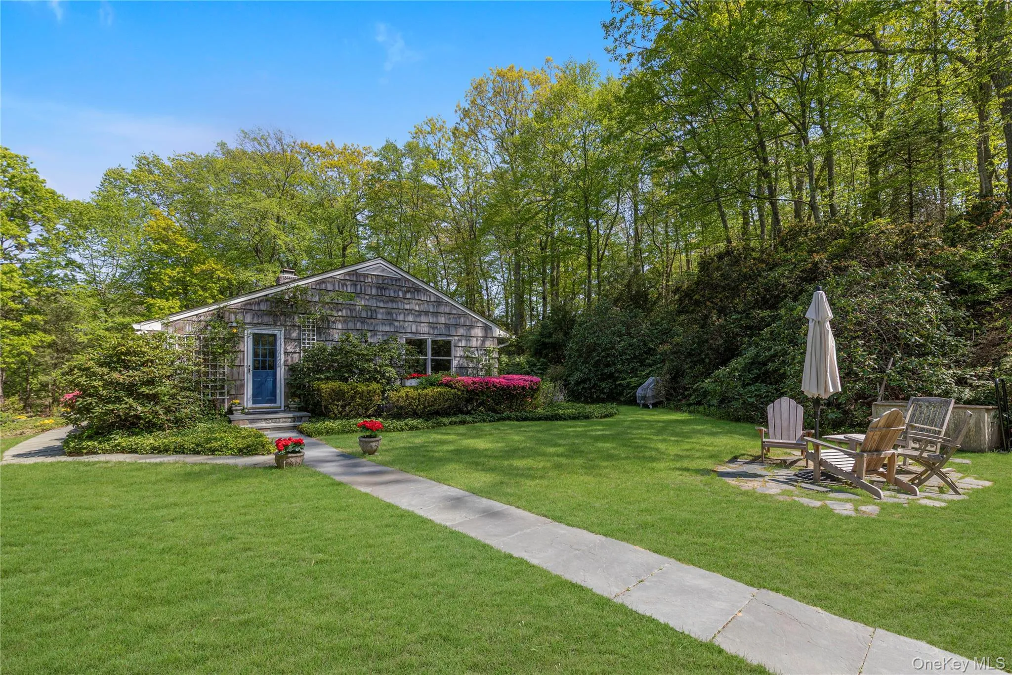 11 North Road, Oyster Bay, NY, 5 Bedrooms Bedrooms, 8 Rooms Rooms,4 BathroomsBathrooms,Residential Lease,For Rent,North,0,994330 11 North Road, Oyster Bay, NY, 5 Bedrooms Bedrooms, 8 Rooms Rooms,4 BathroomsBathrooms,Residential Lease,For Rent,North,0,994330