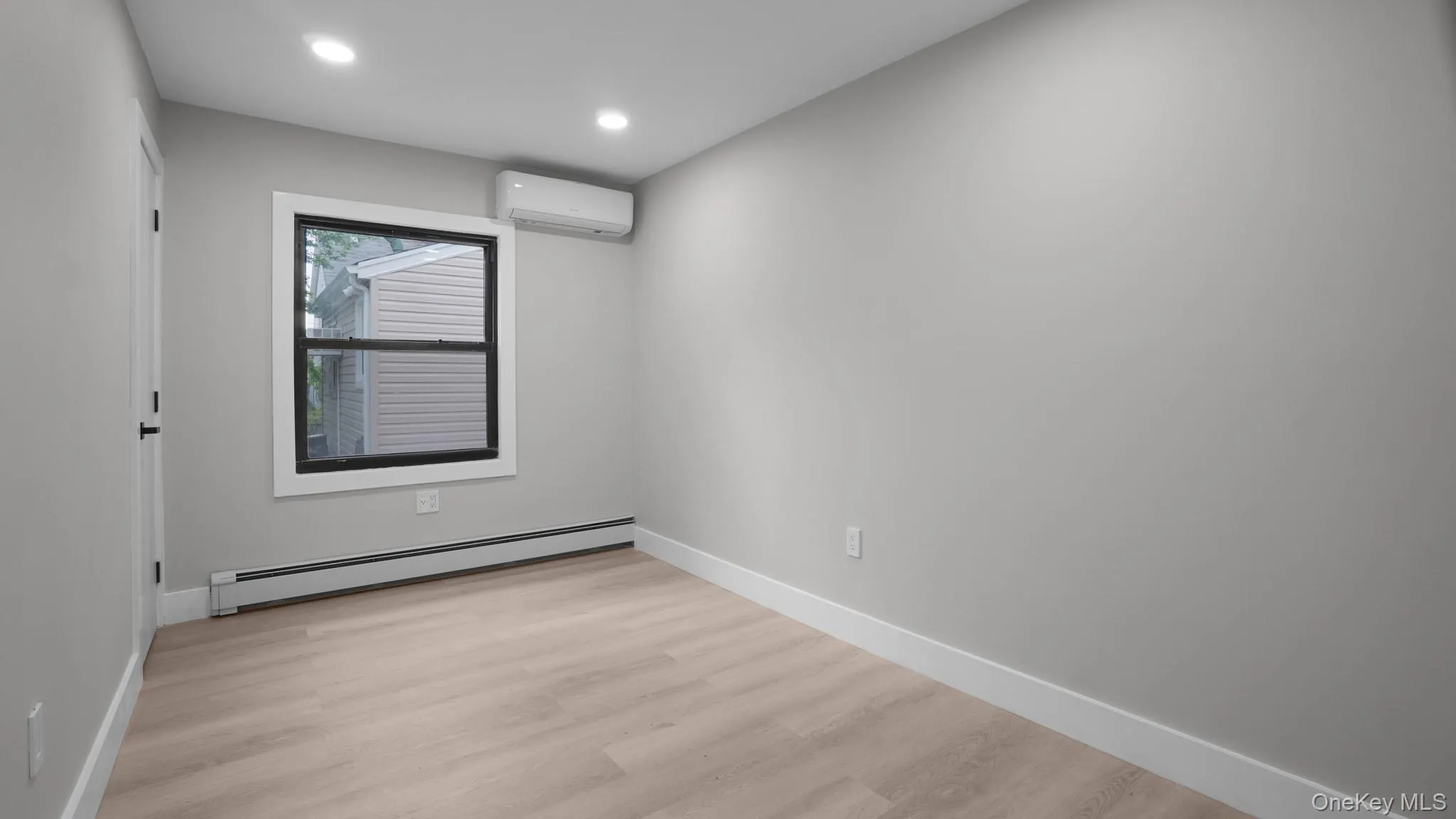11516 199th Street, New York, NY, 3 Bedrooms Bedrooms, 5 Rooms Rooms,2 BathroomsBathrooms,Residential Lease,For Rent,199th,0,994334 11516 199th Street, New York, NY, 3 Bedrooms Bedrooms, 5 Rooms Rooms,2 BathroomsBathrooms,Residential Lease,For Rent,199th,0,994334