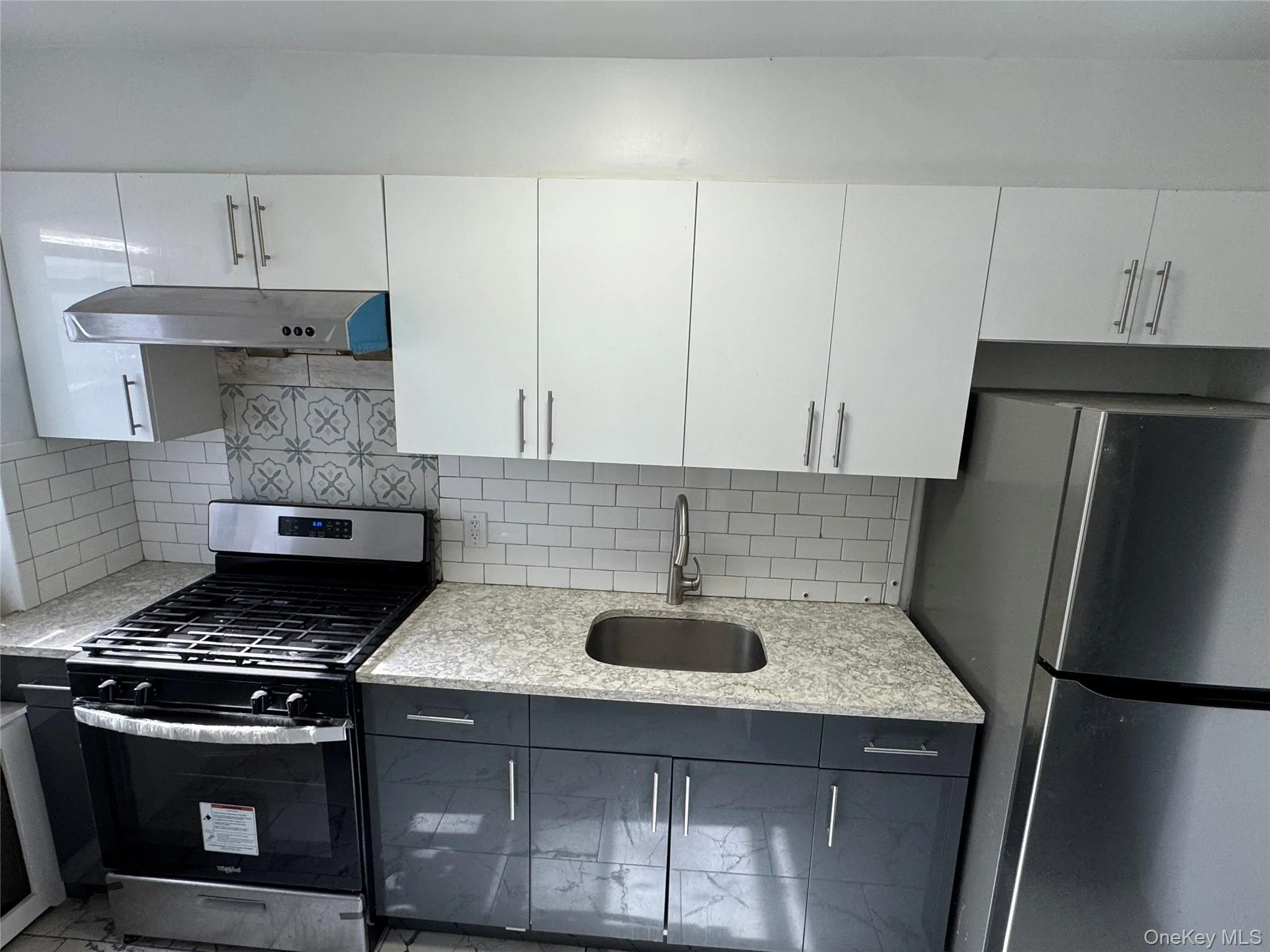144-44 38th Avenue, New York, NY, 1 Bedroom Bedrooms, 3 Rooms Rooms,1 BathroomBathrooms,Residential Lease,For Rent,38th,0,994336 144-44 38th Avenue, New York, NY, 1 Bedroom Bedrooms, 3 Rooms Rooms,1 BathroomBathrooms,Residential Lease,For Rent,38th,0,994336