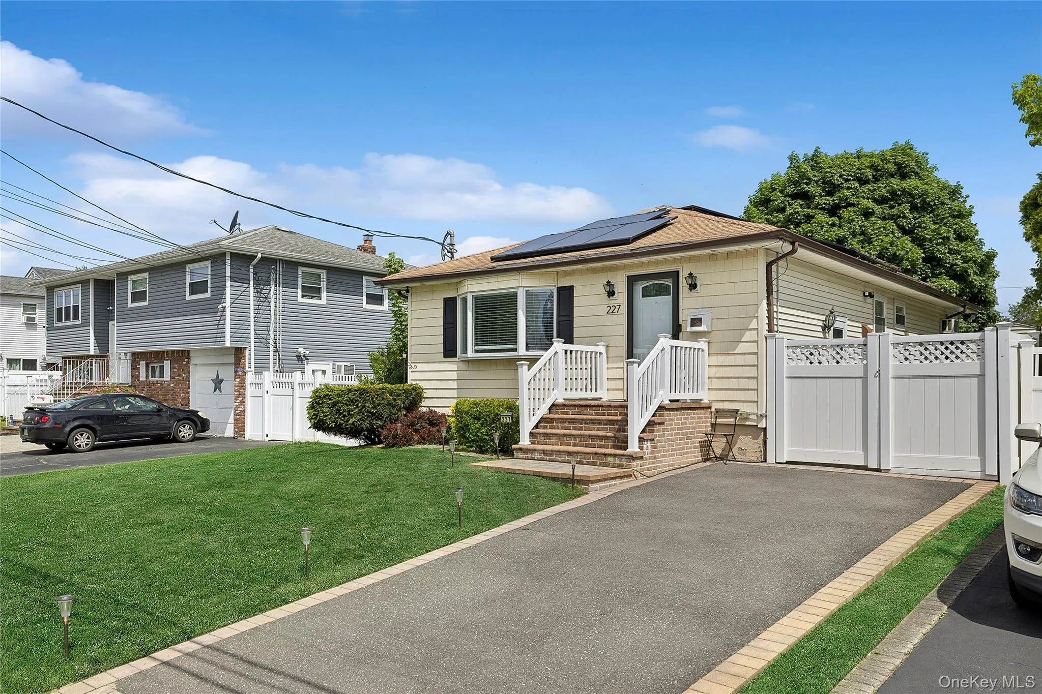 227 Chelsea Avenue, West Babylon, NY, 3 Bedrooms Bedrooms, 6 Rooms Rooms,2 BathroomsBathrooms,Residential,For Rent,Chelsea,0,994348 227 Chelsea Avenue, West Babylon, NY, 3 Bedrooms Bedrooms, 6 Rooms Rooms,2 BathroomsBathrooms,Residential,For Rent,Chelsea,0,994348