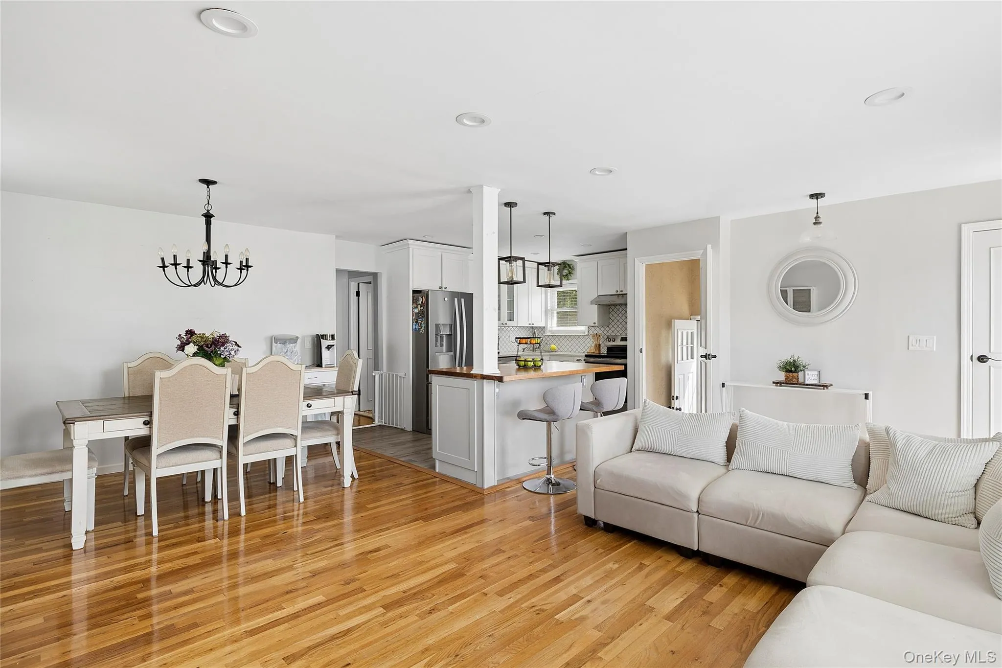 227 Chelsea Avenue, West Babylon, NY, 3 Bedrooms Bedrooms, 6 Rooms Rooms,2 BathroomsBathrooms,Residential,For Rent,Chelsea,0,994348 227 Chelsea Avenue, West Babylon, NY, 3 Bedrooms Bedrooms, 6 Rooms Rooms,2 BathroomsBathrooms,Residential,For Rent,Chelsea,0,994348