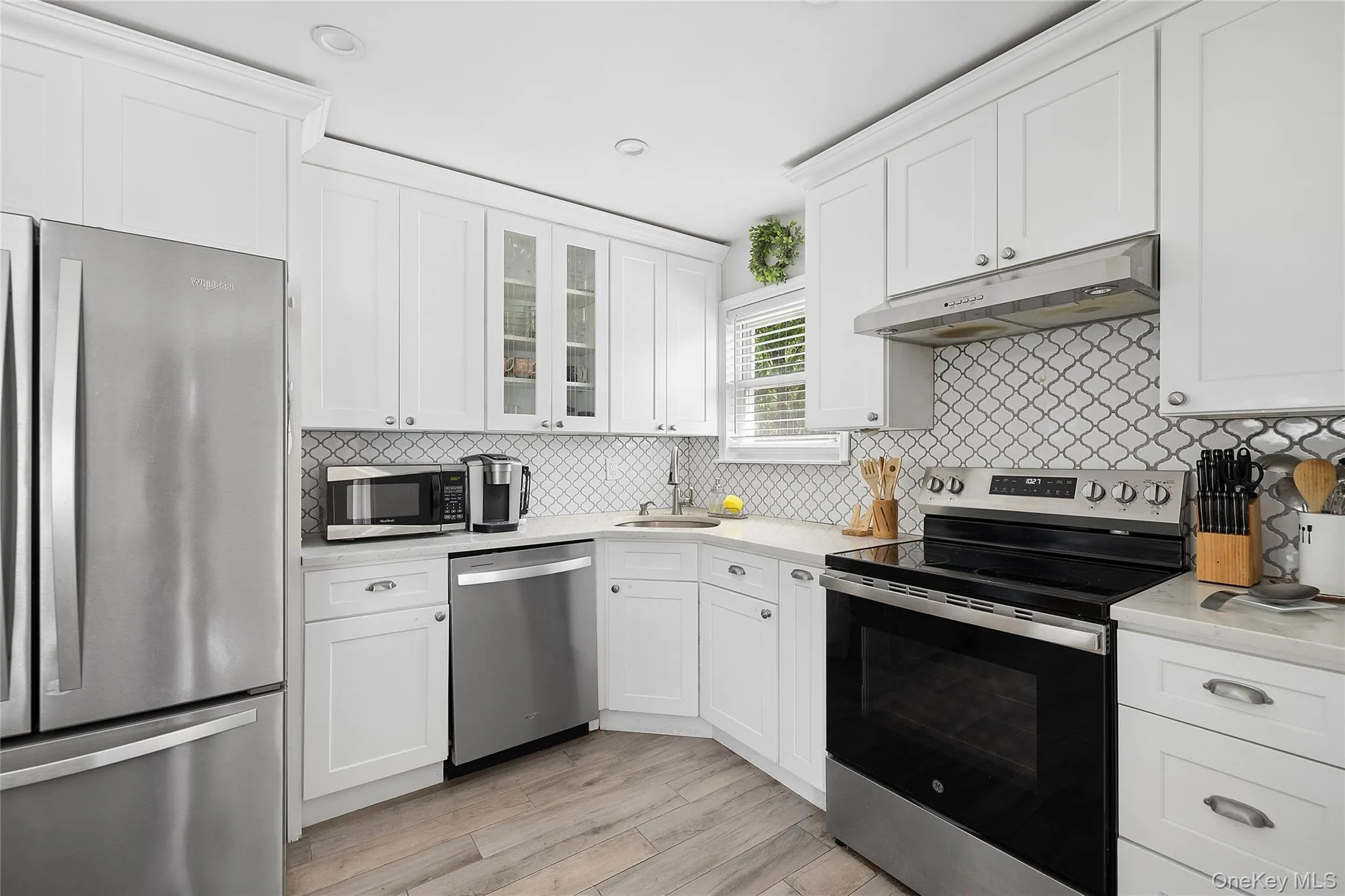 227 Chelsea Avenue, West Babylon, NY, 3 Bedrooms Bedrooms, 6 Rooms Rooms,2 BathroomsBathrooms,Residential,For Rent,Chelsea,0,994348 227 Chelsea Avenue, West Babylon, NY, 3 Bedrooms Bedrooms, 6 Rooms Rooms,2 BathroomsBathrooms,Residential,For Rent,Chelsea,0,994348