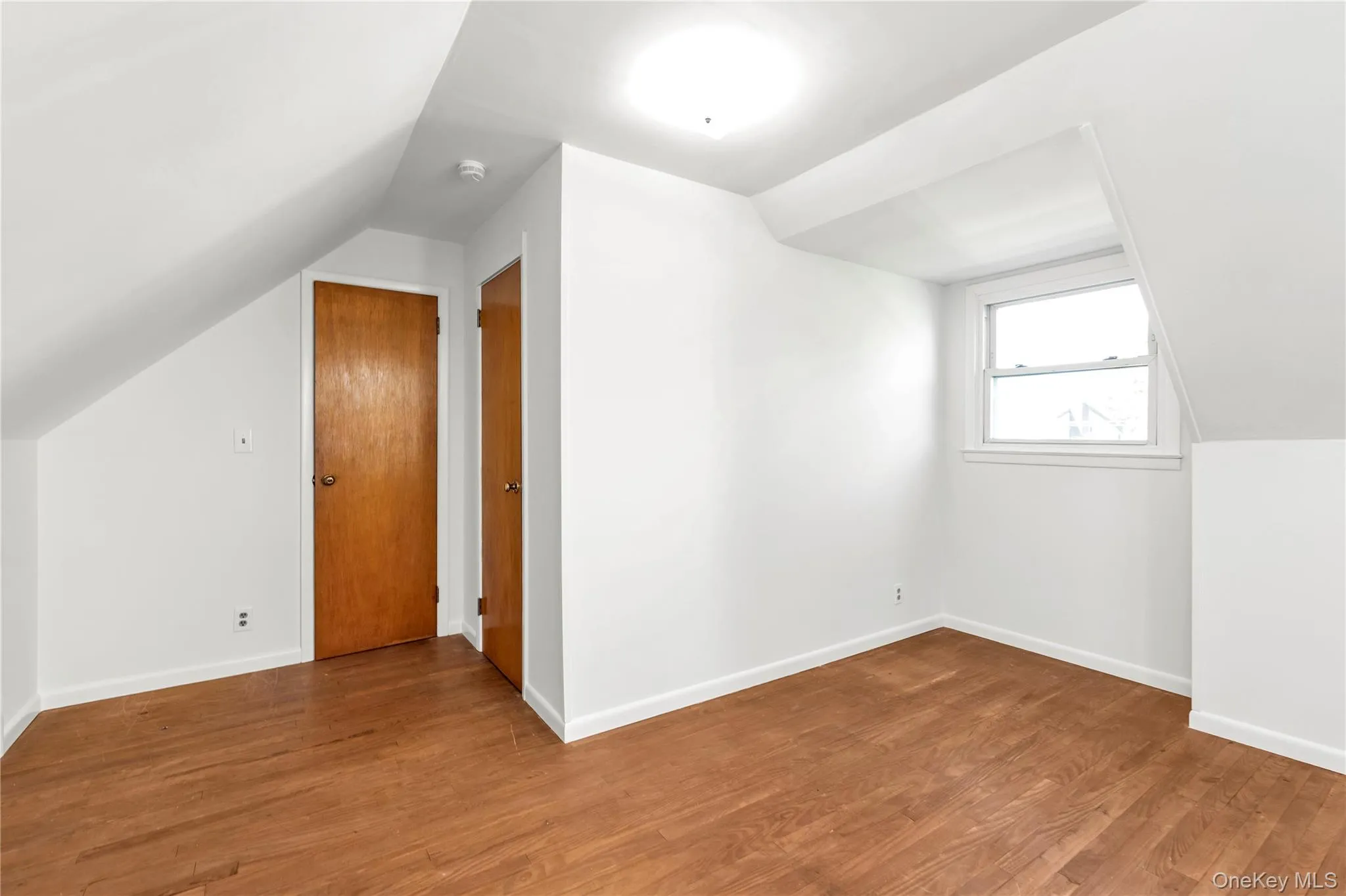 65 Grant Avenue, North Hempstead, NY, 4 Bedrooms Bedrooms, 7 Rooms Rooms,1 BathroomBathrooms,Residential,For Rent,Grant,0,994372 65 Grant Avenue, North Hempstead, NY, 4 Bedrooms Bedrooms, 7 Rooms Rooms,1 BathroomBathrooms,Residential,For Rent,Grant,0,994372