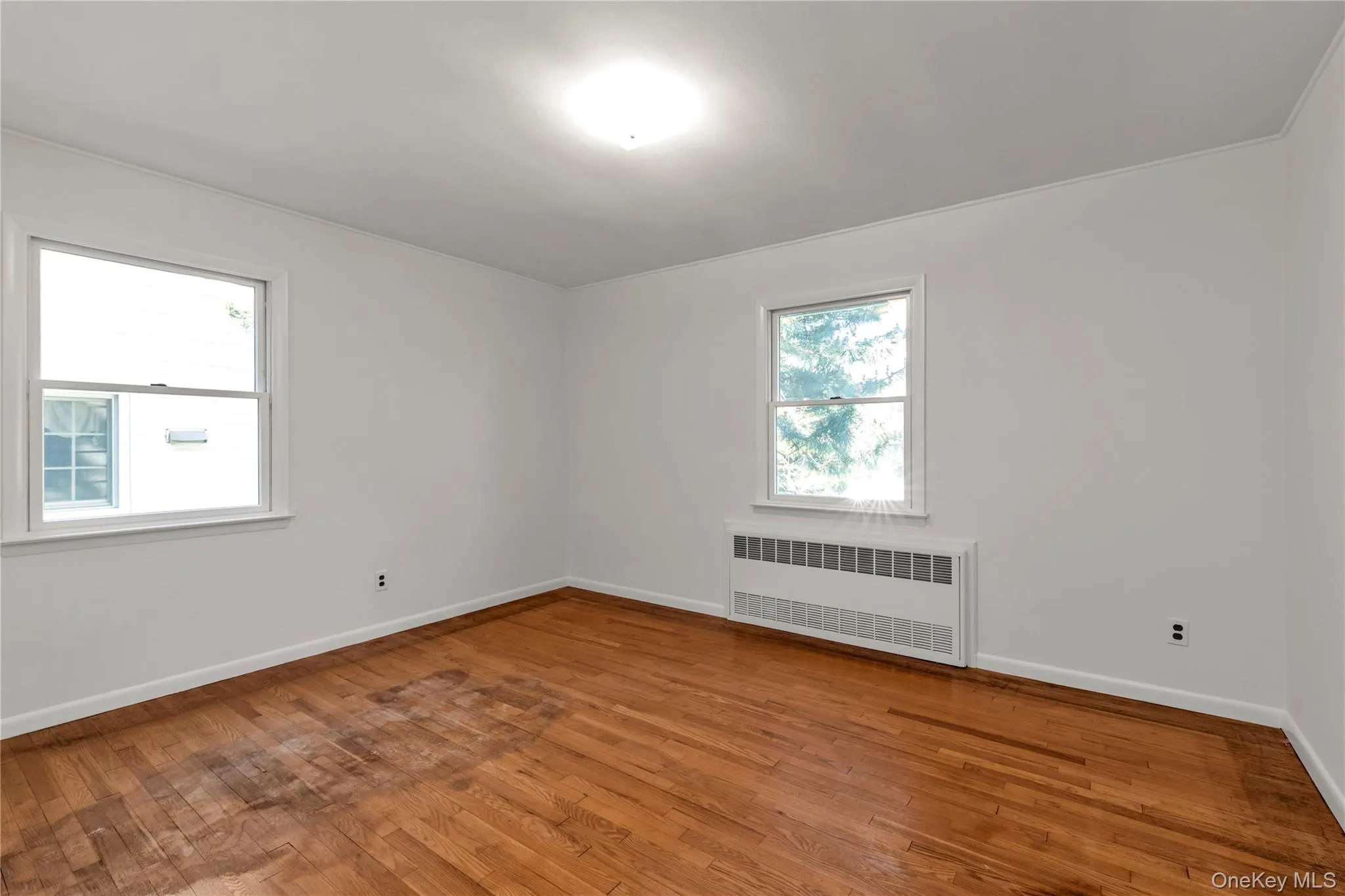 65 Grant Avenue, North Hempstead, NY, 4 Bedrooms Bedrooms, 7 Rooms Rooms,1 BathroomBathrooms,Residential,For Rent,Grant,0,994372 65 Grant Avenue, North Hempstead, NY, 4 Bedrooms Bedrooms, 7 Rooms Rooms,1 BathroomBathrooms,Residential,For Rent,Grant,0,994372