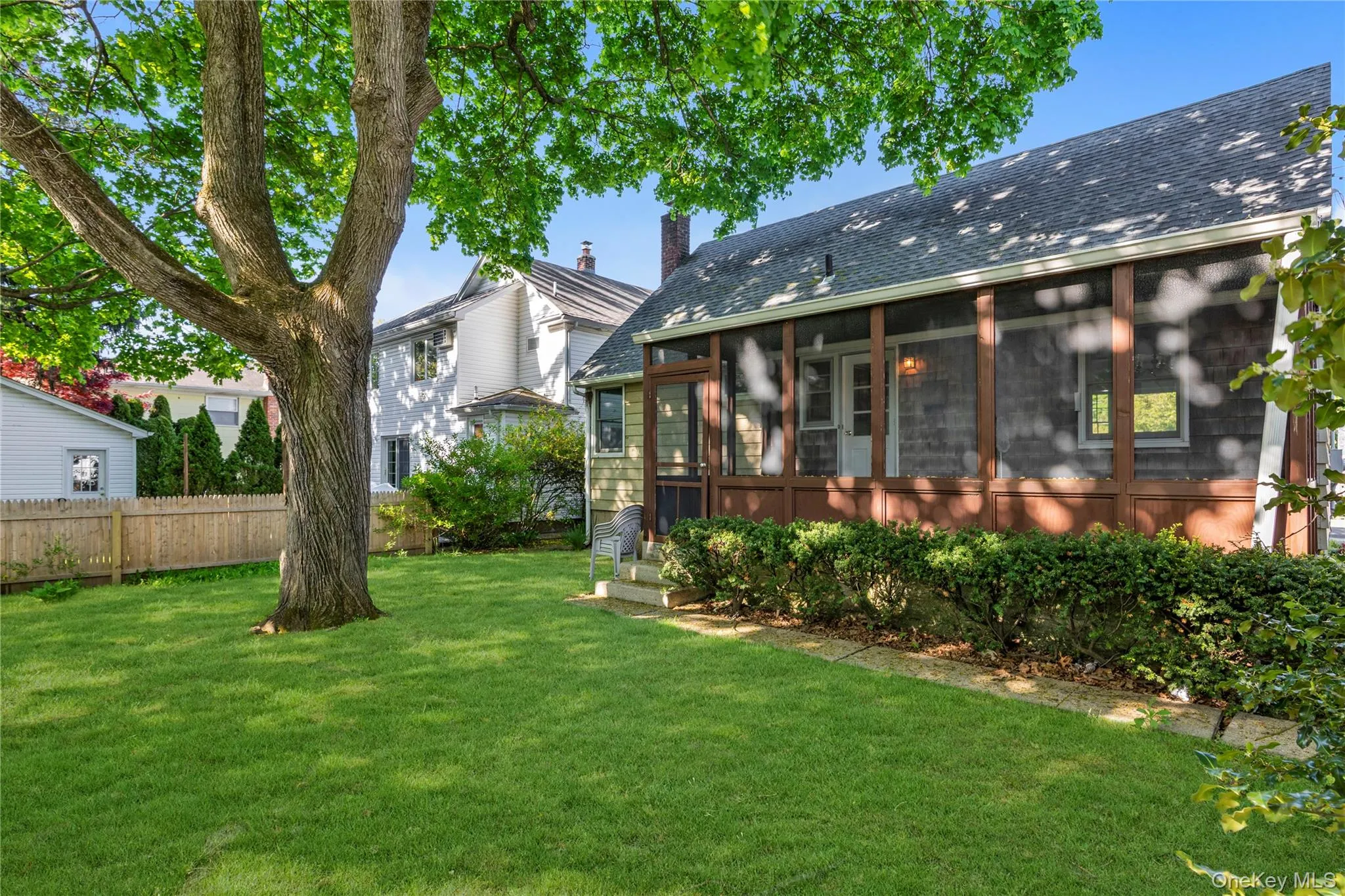 65 Grant Avenue, North Hempstead, NY, 4 Bedrooms Bedrooms, 7 Rooms Rooms,1 BathroomBathrooms,Residential,For Rent,Grant,0,994372 65 Grant Avenue, North Hempstead, NY, 4 Bedrooms Bedrooms, 7 Rooms Rooms,1 BathroomBathrooms,Residential,For Rent,Grant,0,994372