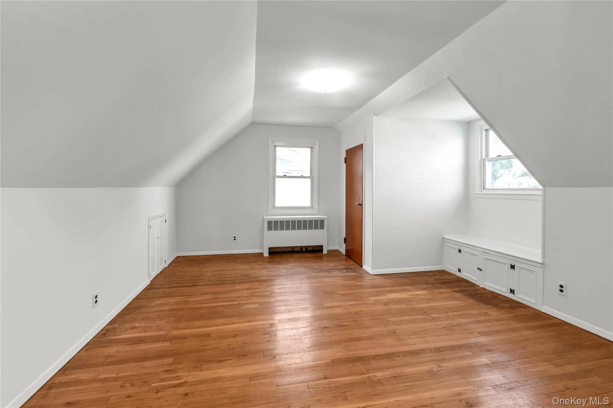 65 Grant Avenue, North Hempstead, NY, 4 Bedrooms Bedrooms, 7 Rooms Rooms,1 BathroomBathrooms,Residential,For Rent,Grant,0,994372 65 Grant Avenue, North Hempstead, NY, 4 Bedrooms Bedrooms, 7 Rooms Rooms,1 BathroomBathrooms,Residential,For Rent,Grant,0,994372