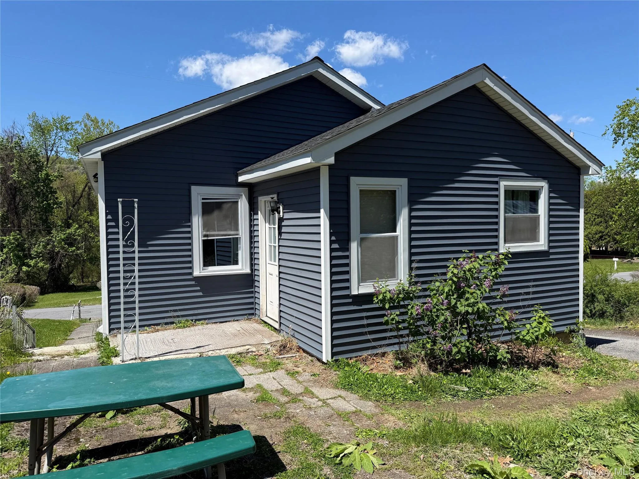 109 Myrtle Avenue, New Windsor, NY, 2 Bedrooms Bedrooms, 5 Rooms Rooms,1 BathroomBathrooms,Residential Lease,For Rent,Myrtle,0,994389 109 Myrtle Avenue, New Windsor, NY, 2 Bedrooms Bedrooms, 5 Rooms Rooms,1 BathroomBathrooms,Residential Lease,For Rent,Myrtle,0,994389