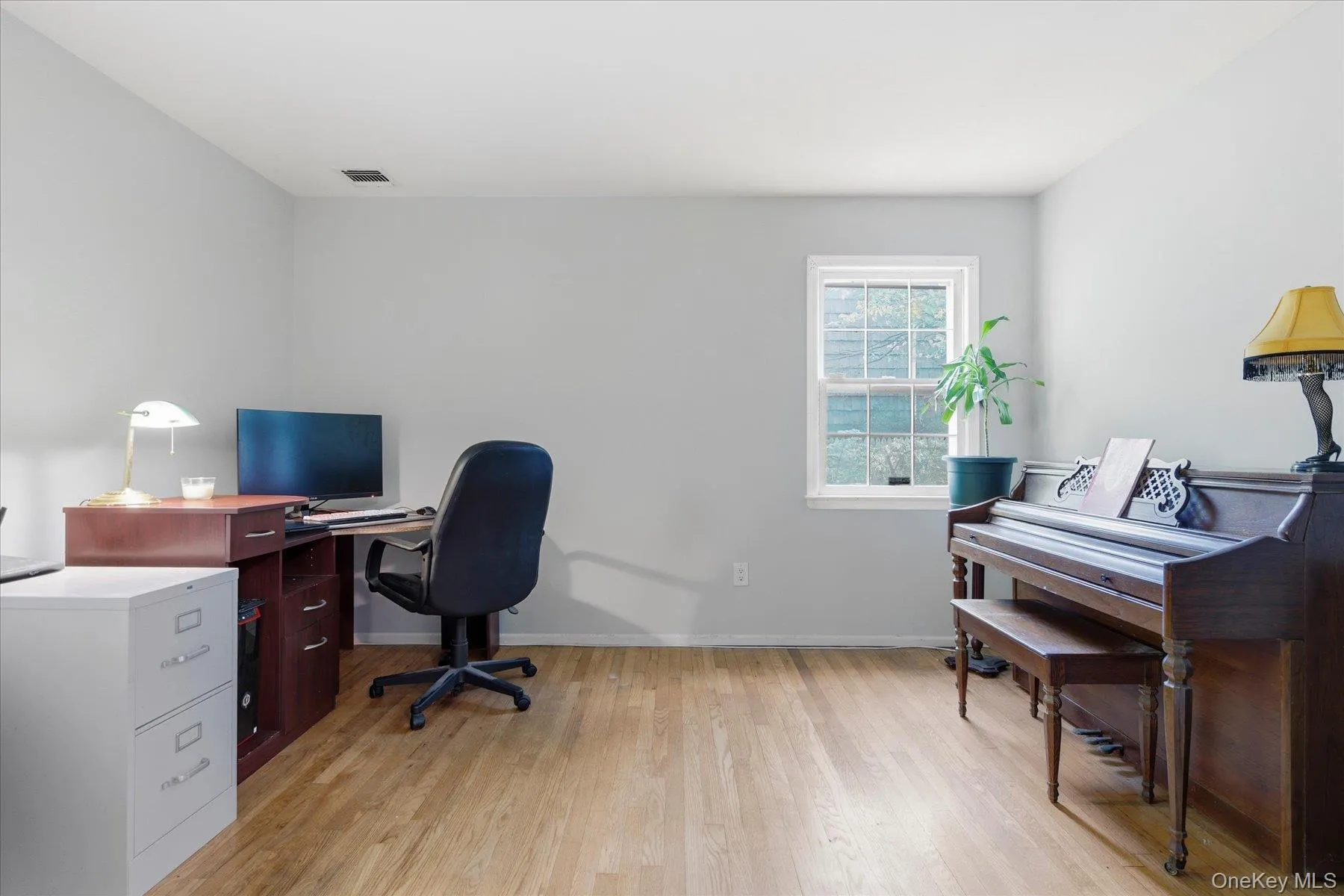 241 Tyler Avenue, Brookhaven, NY, 4 Bedrooms Bedrooms, 7 Rooms Rooms,2 BathroomsBathrooms,Residential,For Rent,Tyler,0,994423 241 Tyler Avenue, Brookhaven, NY, 4 Bedrooms Bedrooms, 7 Rooms Rooms,2 BathroomsBathrooms,Residential,For Rent,Tyler,0,994423
