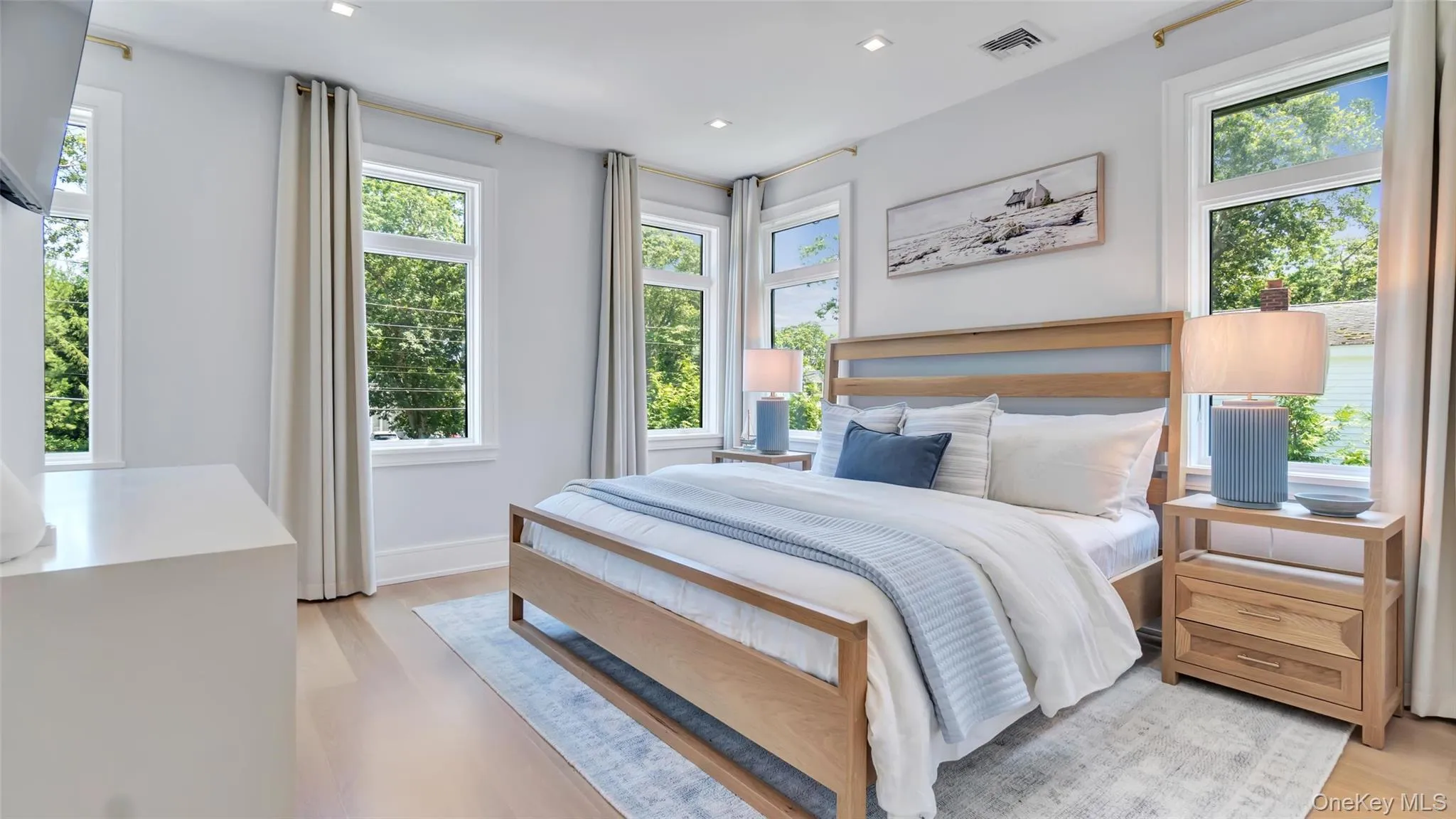 37 Wakeman Road, Southampton, NY, 5 Bedrooms Bedrooms, 13 Rooms Rooms,1 BathroomBathrooms,Residential Lease,For Rent,Wakeman,0,994433 37 Wakeman Road, Southampton, NY, 5 Bedrooms Bedrooms, 13 Rooms Rooms,1 BathroomBathrooms,Residential Lease,For Rent,Wakeman,0,994433
