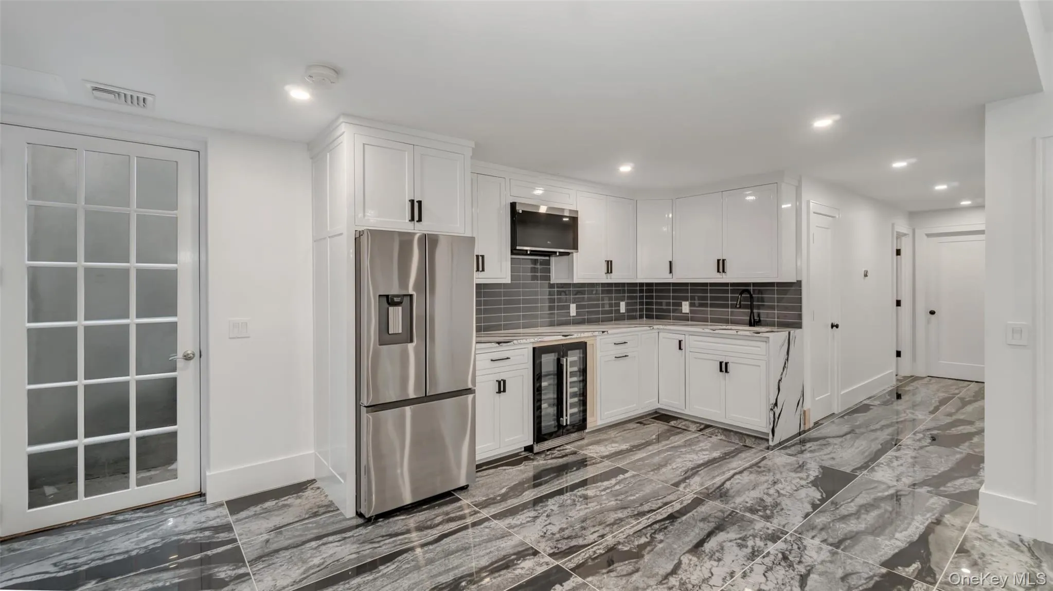 37 Wakeman Road, Southampton, NY, 5 Bedrooms Bedrooms, 13 Rooms Rooms,1 BathroomBathrooms,Residential Lease,For Rent,Wakeman,0,994433 37 Wakeman Road, Southampton, NY, 5 Bedrooms Bedrooms, 13 Rooms Rooms,1 BathroomBathrooms,Residential Lease,For Rent,Wakeman,0,994433