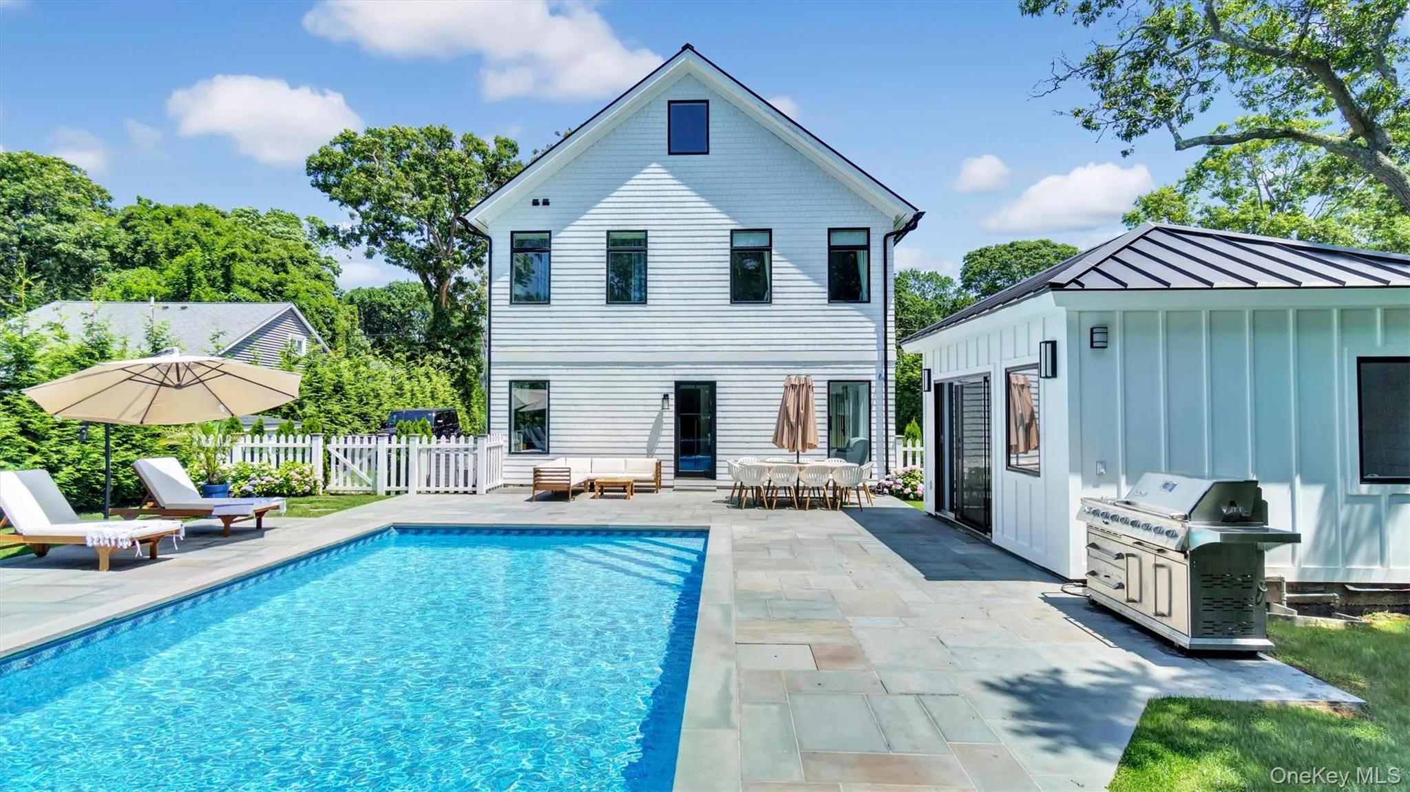 37 Wakeman Road, Southampton, NY, 5 Bedrooms Bedrooms, 13 Rooms Rooms,1 BathroomBathrooms,Residential Lease,For Rent,Wakeman,0,994433 37 Wakeman Road, Southampton, NY, 5 Bedrooms Bedrooms, 13 Rooms Rooms,1 BathroomBathrooms,Residential Lease,For Rent,Wakeman,0,994433