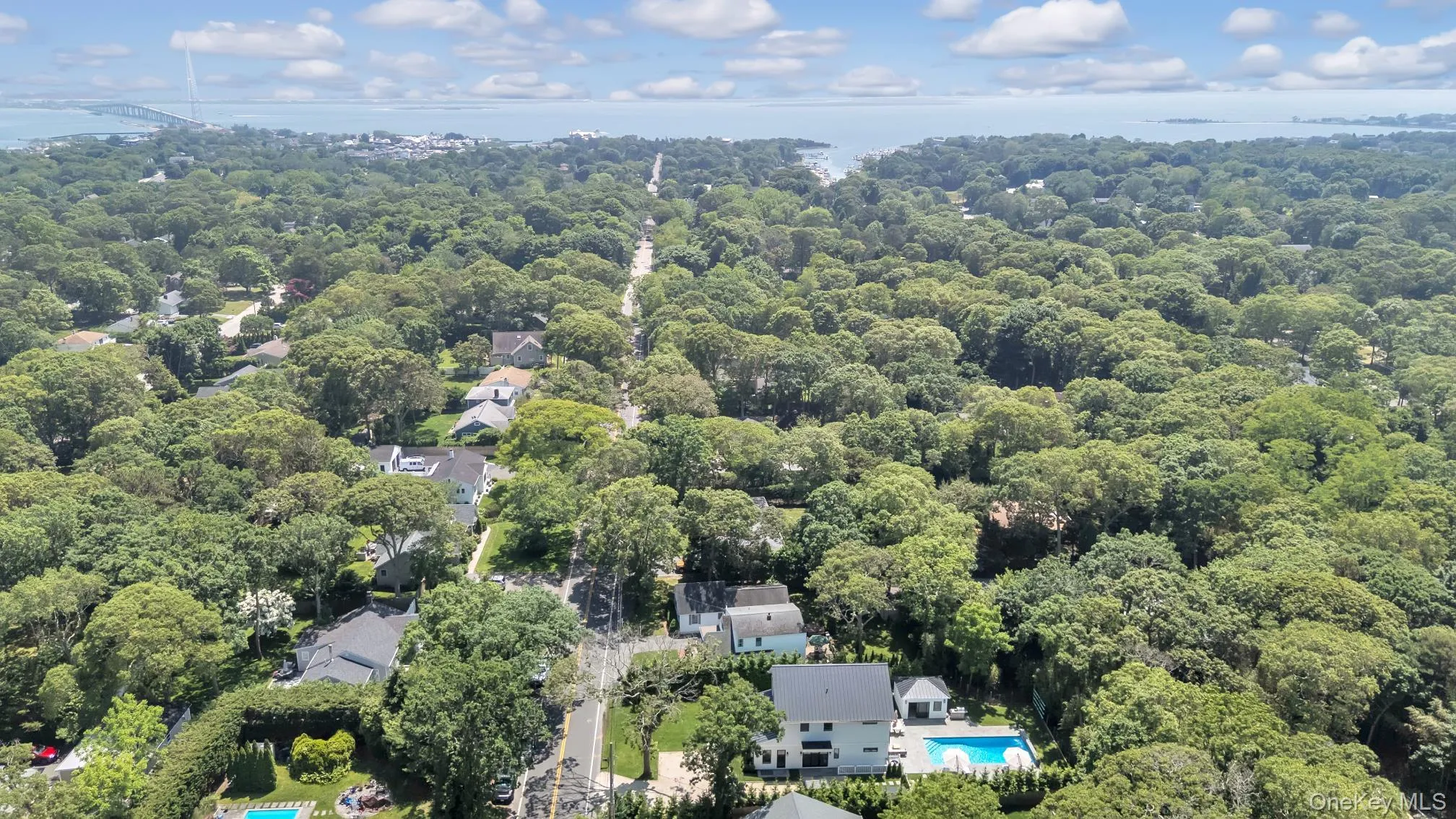 37 Wakeman Road, Southampton, NY, 5 Bedrooms Bedrooms, 13 Rooms Rooms,1 BathroomBathrooms,Residential Lease,For Rent,Wakeman,0,994433 37 Wakeman Road, Southampton, NY, 5 Bedrooms Bedrooms, 13 Rooms Rooms,1 BathroomBathrooms,Residential Lease,For Rent,Wakeman,0,994433