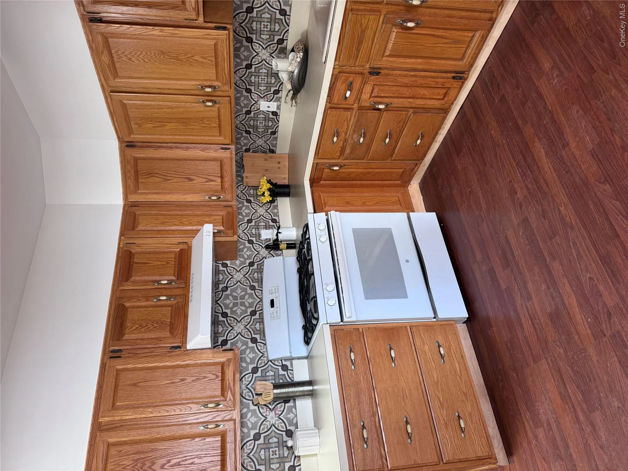 1014 Main Street, Peekskill, NY, 2 Bedrooms Bedrooms, 4 Rooms Rooms,1 BathroomBathrooms,Residential Lease,For Rent,Main,0,994450 1014 Main Street, Peekskill, NY, 2 Bedrooms Bedrooms, 4 Rooms Rooms,1 BathroomBathrooms,Residential Lease,For Rent,Main,0,994450