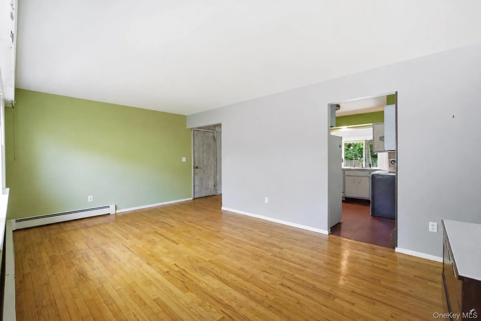 17 Yale Drive, Southampton, NY, 2 Bedrooms Bedrooms, 5 Rooms Rooms,1 BathroomBathrooms,Residential,For Rent,Yale,0,994480 17 Yale Drive, Southampton, NY, 2 Bedrooms Bedrooms, 5 Rooms Rooms,1 BathroomBathrooms,Residential,For Rent,Yale,0,994480