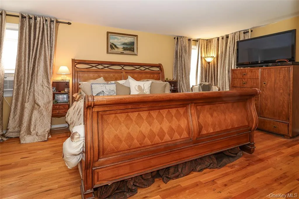 199 Hanson Lane, New Rochelle, NY, 3 Bedrooms Bedrooms, 7 Rooms Rooms,3 BathroomsBathrooms,Residential Lease,For Rent,Hanson Lane,0,994486 199 Hanson Lane, New Rochelle, NY, 3 Bedrooms Bedrooms, 7 Rooms Rooms,3 BathroomsBathrooms,Residential Lease,For Rent,Hanson Lane,0,994486