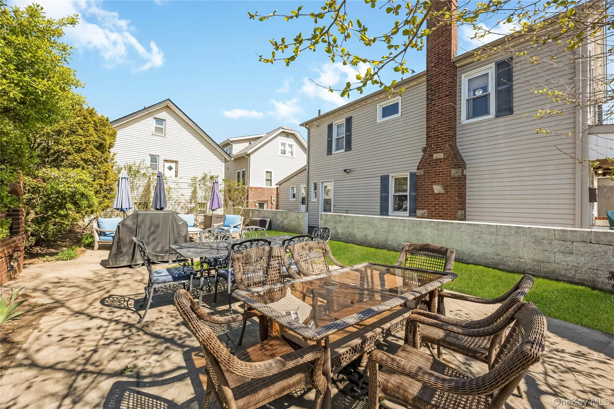32 Buffalo Avenue, Hempstead, NY, 4 Bedrooms Bedrooms, 8 Rooms Rooms,2 BathroomsBathrooms,Residential,For Rent,Buffalo,0,994514 32 Buffalo Avenue, Hempstead, NY, 4 Bedrooms Bedrooms, 8 Rooms Rooms,2 BathroomsBathrooms,Residential,For Rent,Buffalo,0,994514