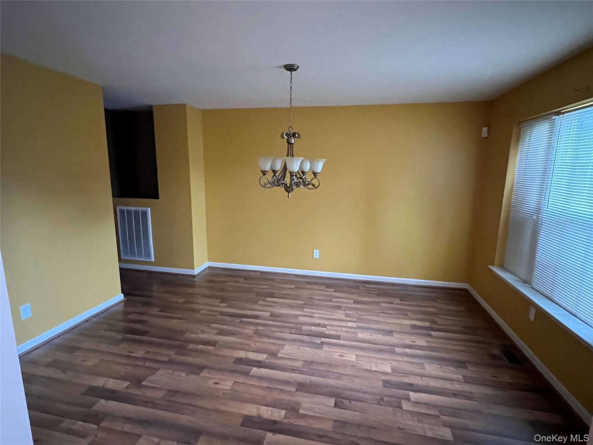 10 Johanna Drive, Newburgh (town), NY, 4 Bedrooms Bedrooms, 9 Rooms Rooms,2 BathroomsBathrooms,Residential,For Rent,Johanna,0,994524 10 Johanna Drive, Newburgh (town), NY, 4 Bedrooms Bedrooms, 9 Rooms Rooms,2 BathroomsBathrooms,Residential,For Rent,Johanna,0,994524