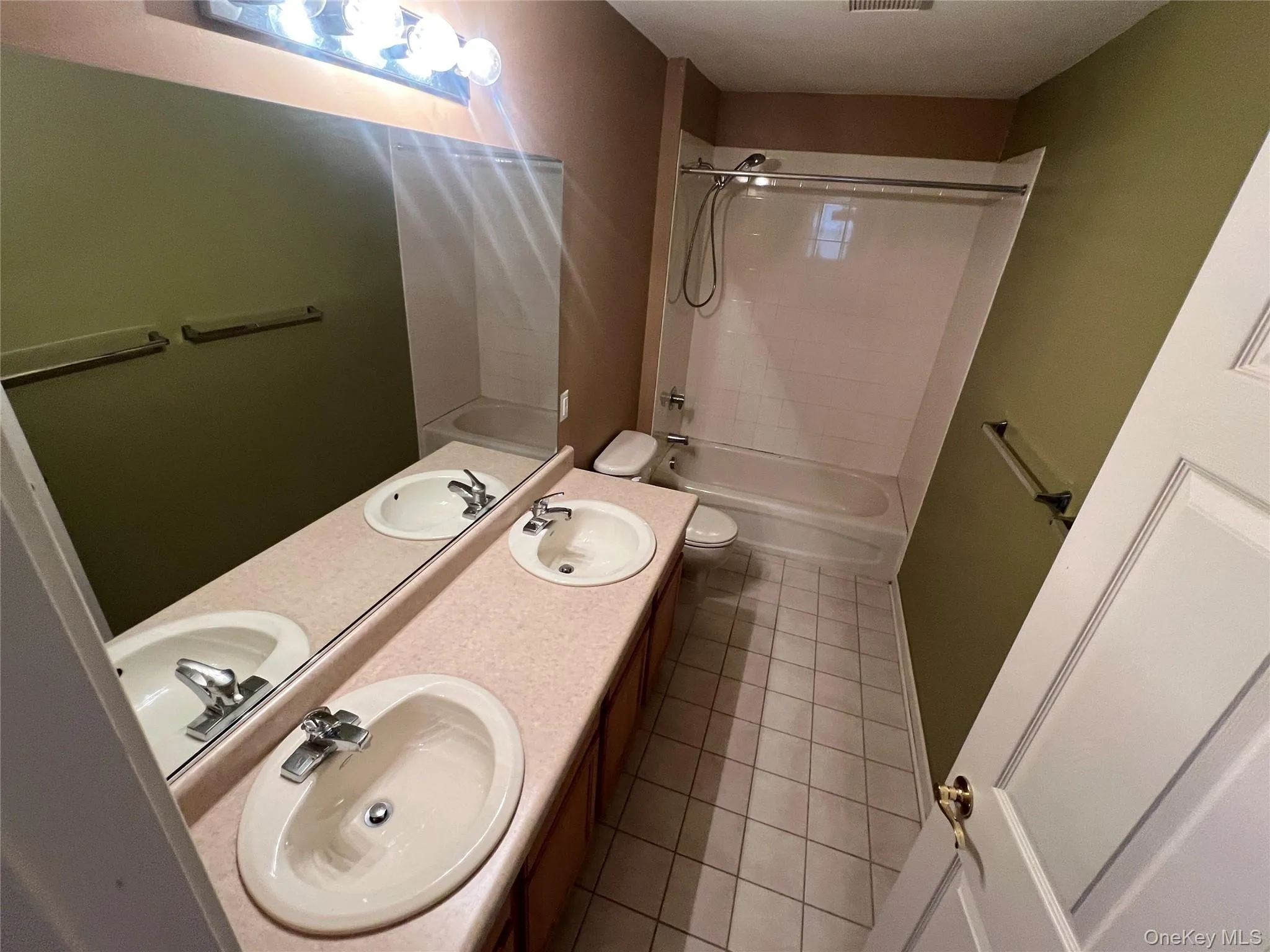 10 Johanna Drive, Newburgh (town), NY, 4 Bedrooms Bedrooms, 9 Rooms Rooms,2 BathroomsBathrooms,Residential,For Rent,Johanna,0,994524 10 Johanna Drive, Newburgh (town), NY, 4 Bedrooms Bedrooms, 9 Rooms Rooms,2 BathroomsBathrooms,Residential,For Rent,Johanna,0,994524