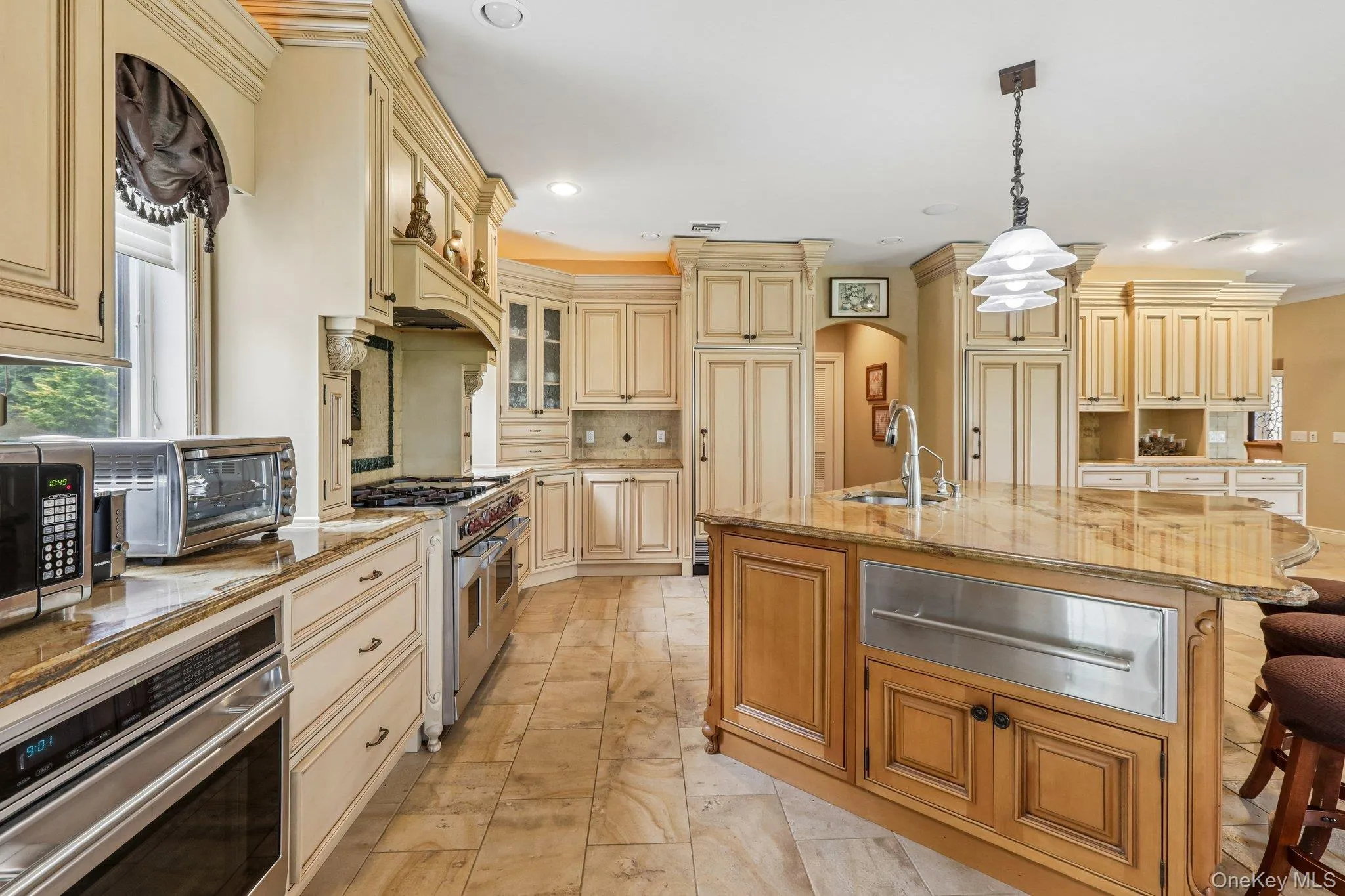 250 Old Mill Road, Clarkstown, NY, 5 Bedrooms Bedrooms, 15 Rooms Rooms,5 BathroomsBathrooms,Residential,For Rent,Old Mill,0,994533 250 Old Mill Road, Clarkstown, NY, 5 Bedrooms Bedrooms, 15 Rooms Rooms,5 BathroomsBathrooms,Residential,For Rent,Old Mill,0,994533