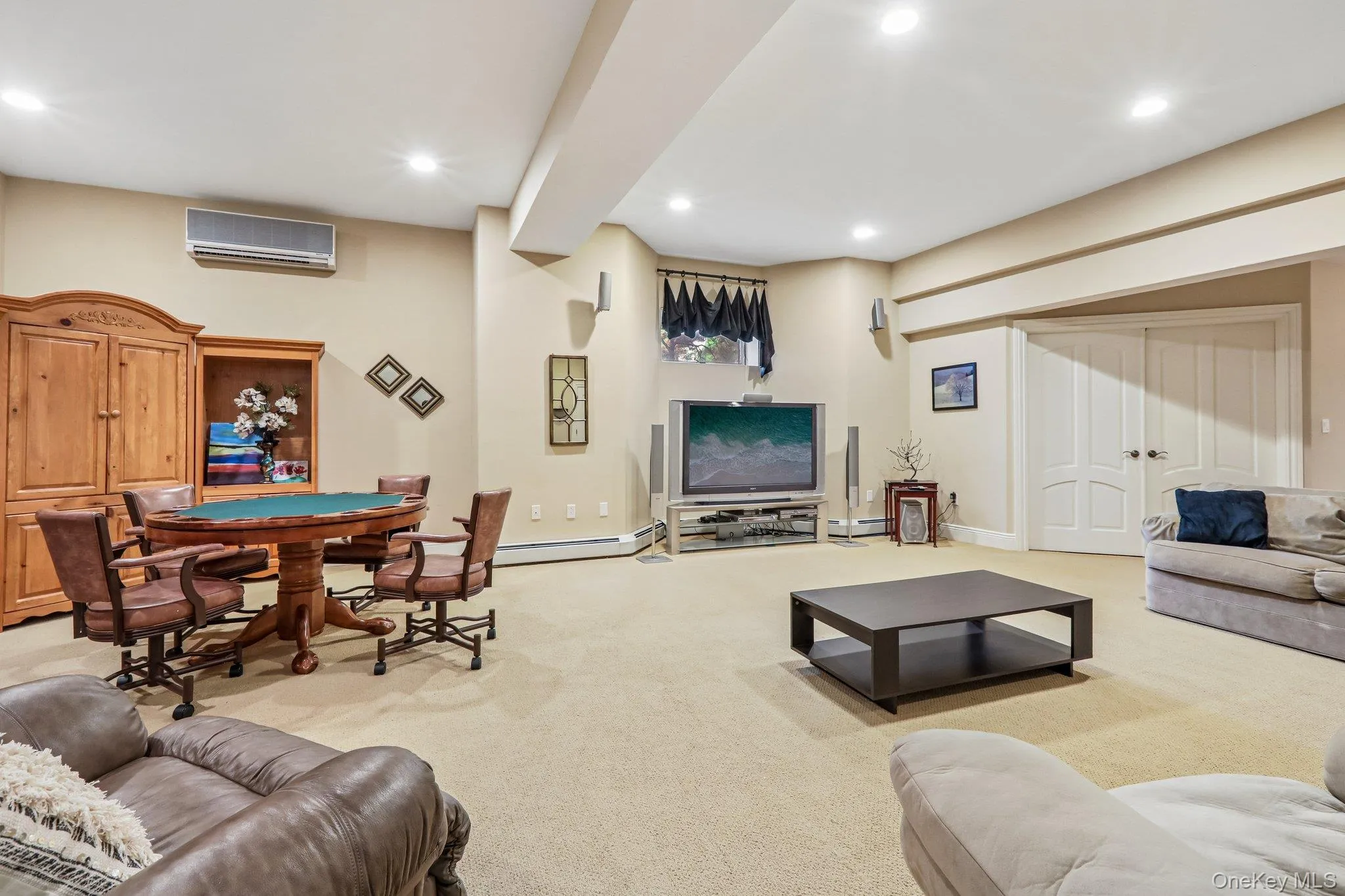 250 Old Mill Road, Clarkstown, NY, 5 Bedrooms Bedrooms, 15 Rooms Rooms,5 BathroomsBathrooms,Residential,For Rent,Old Mill,0,994533 250 Old Mill Road, Clarkstown, NY, 5 Bedrooms Bedrooms, 15 Rooms Rooms,5 BathroomsBathrooms,Residential,For Rent,Old Mill,0,994533