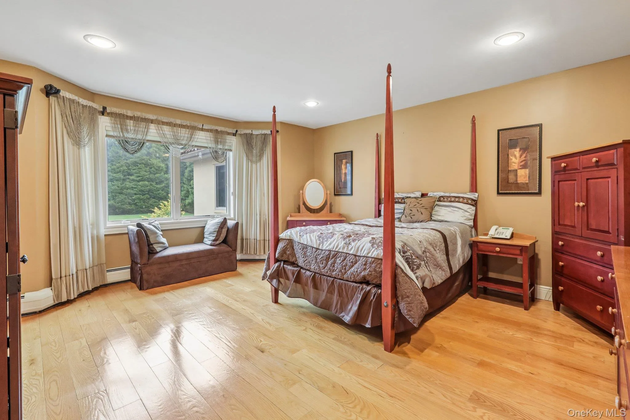 250 Old Mill Road, Clarkstown, NY, 5 Bedrooms Bedrooms, 15 Rooms Rooms,5 BathroomsBathrooms,Residential,For Rent,Old Mill,0,994533 250 Old Mill Road, Clarkstown, NY, 5 Bedrooms Bedrooms, 15 Rooms Rooms,5 BathroomsBathrooms,Residential,For Rent,Old Mill,0,994533